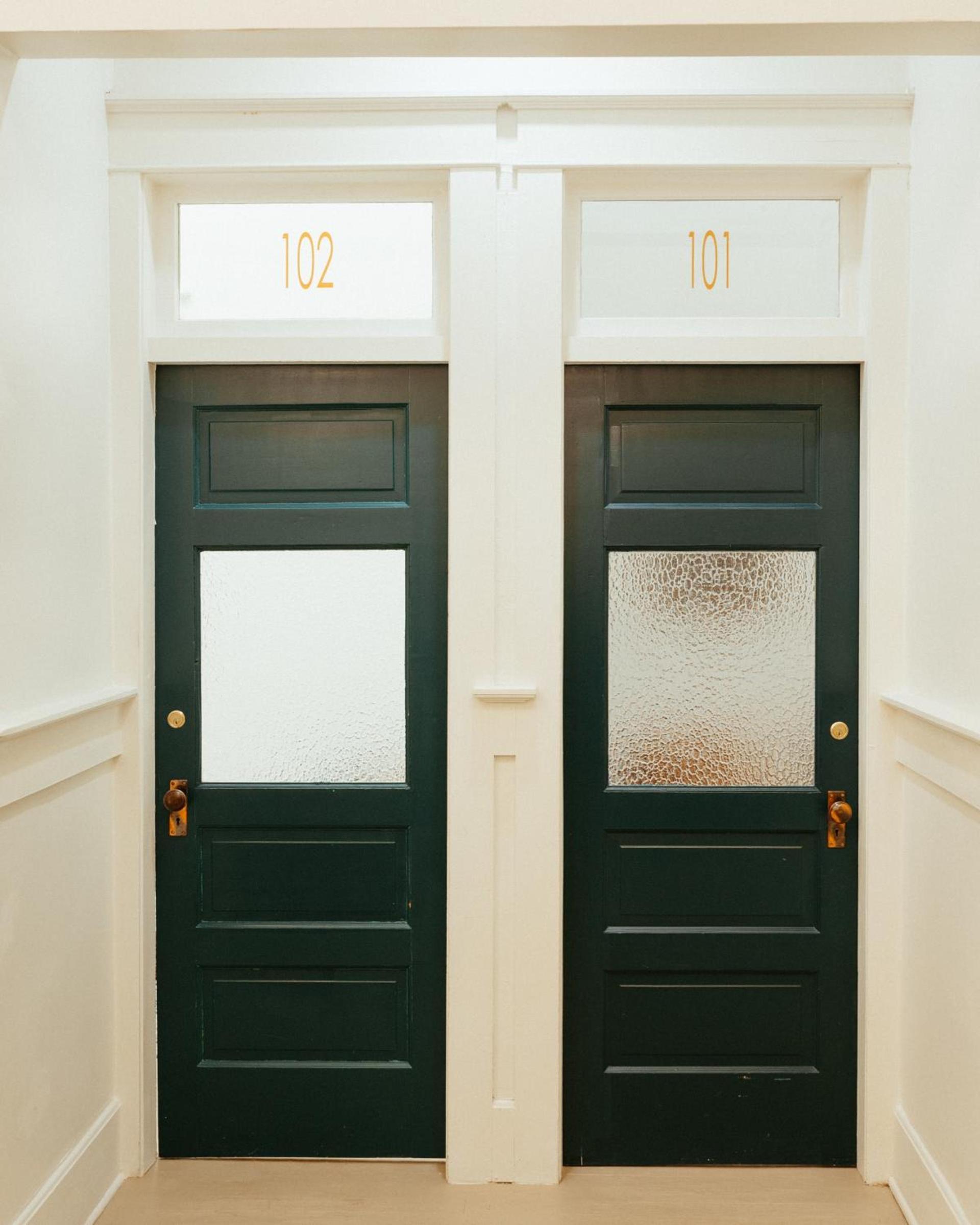 Warner Hotel photo 77