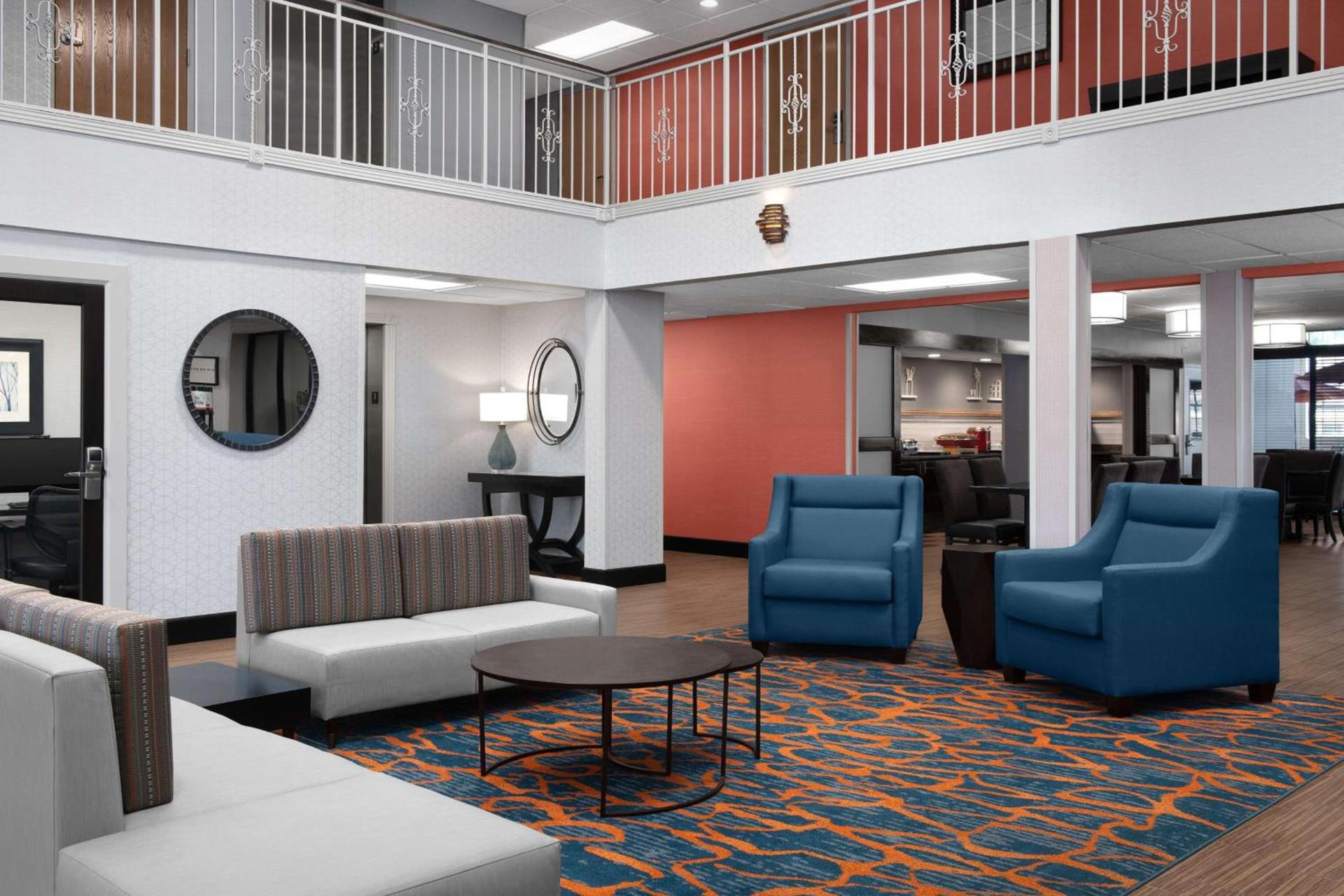 Hampton Inn Russellville photo 9
