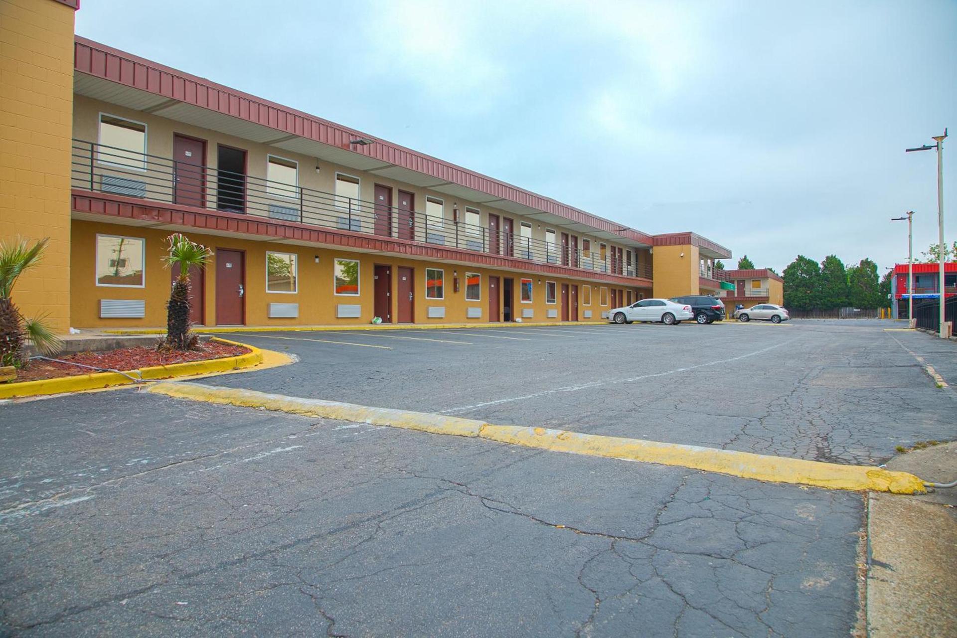 Masters Inn Augusta at Washington Road photo 8