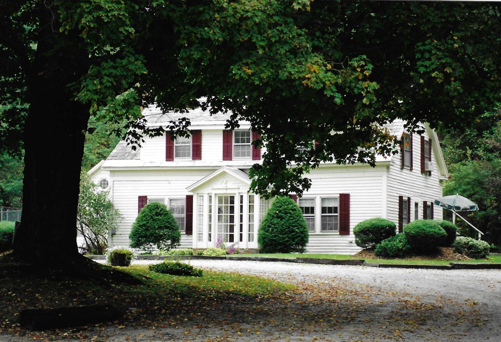 Arlington Inn & Spa photo 79