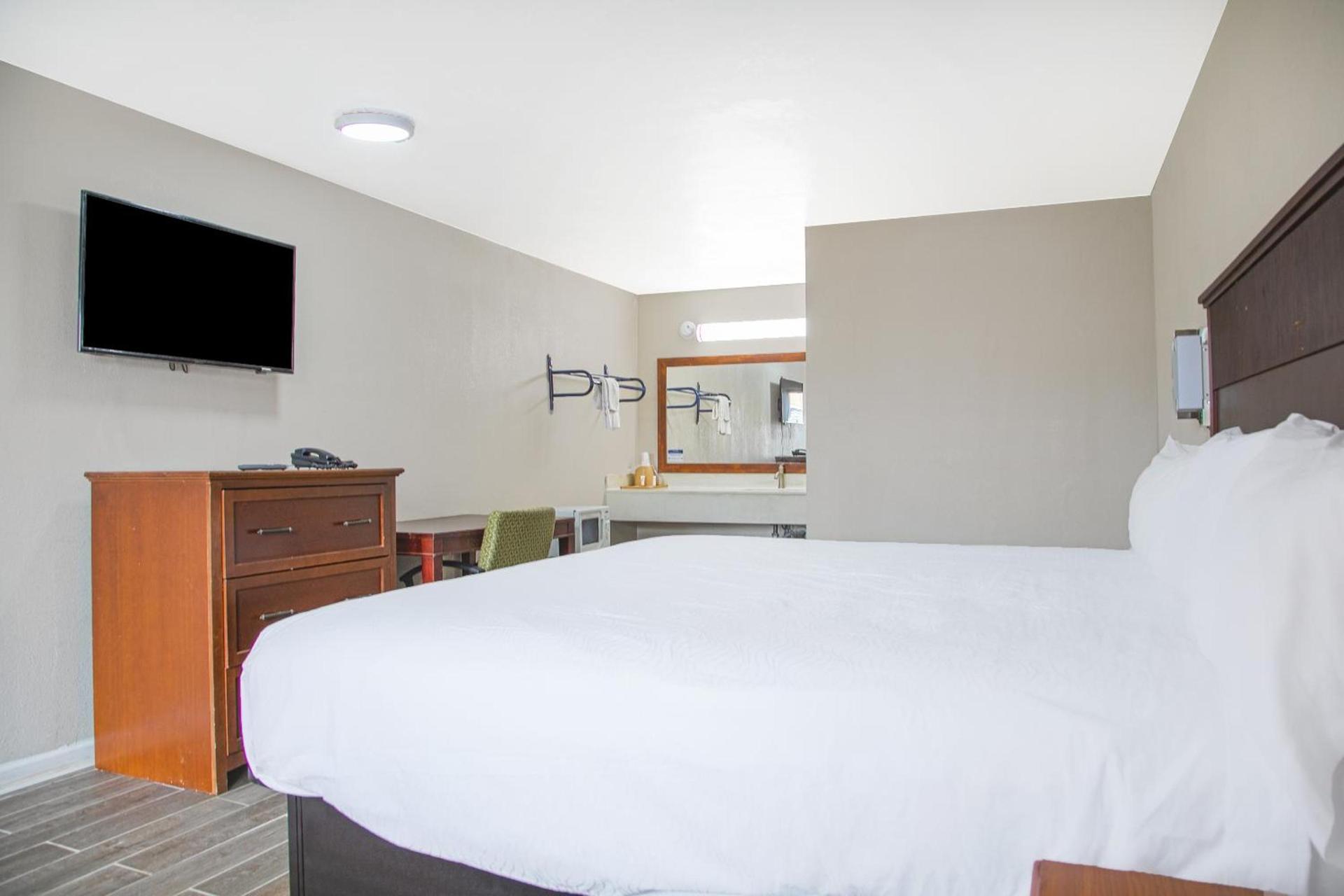 Masters Inn Augusta at Washington Road photo 22