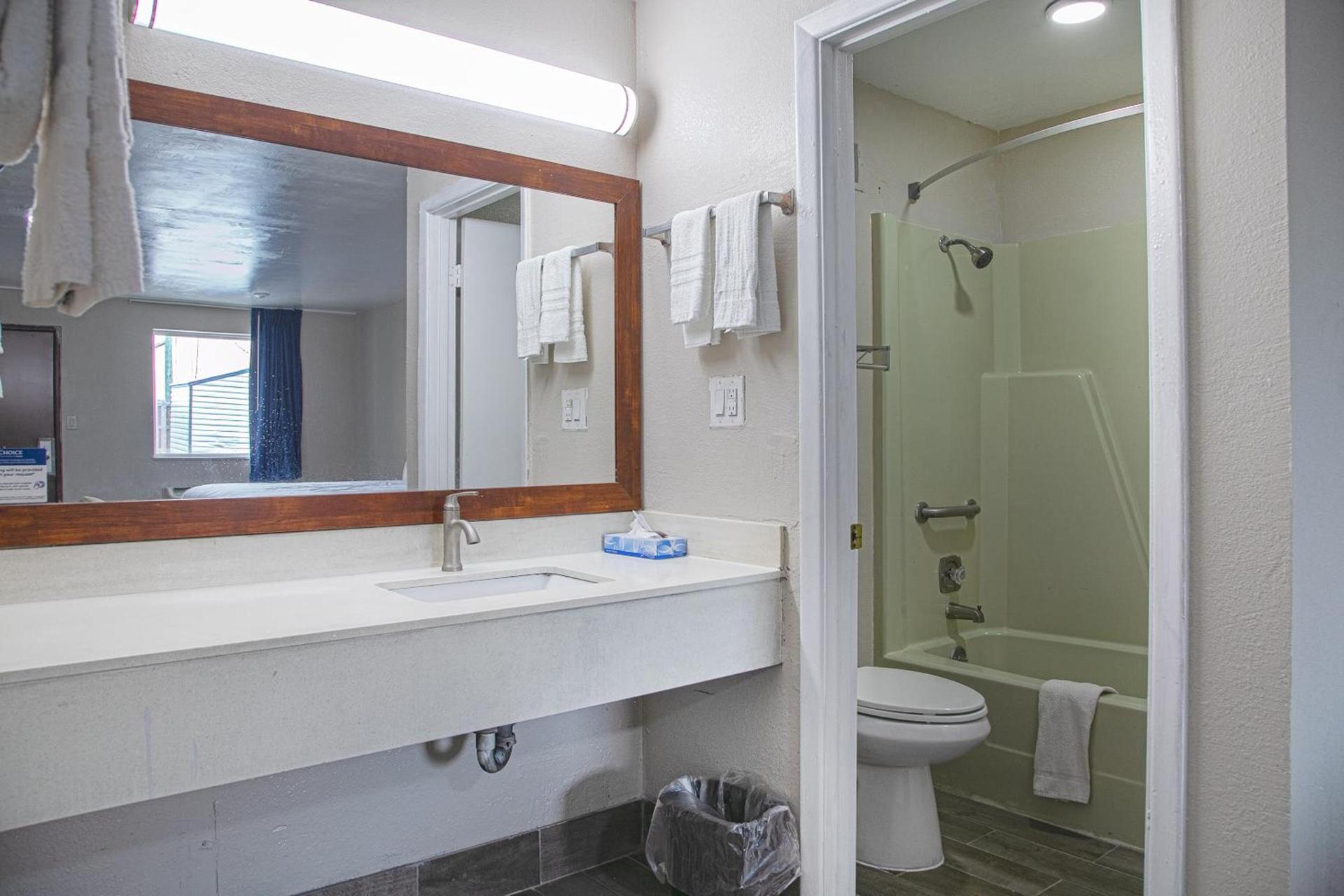 Masters Inn Augusta at Washington Road photo 24