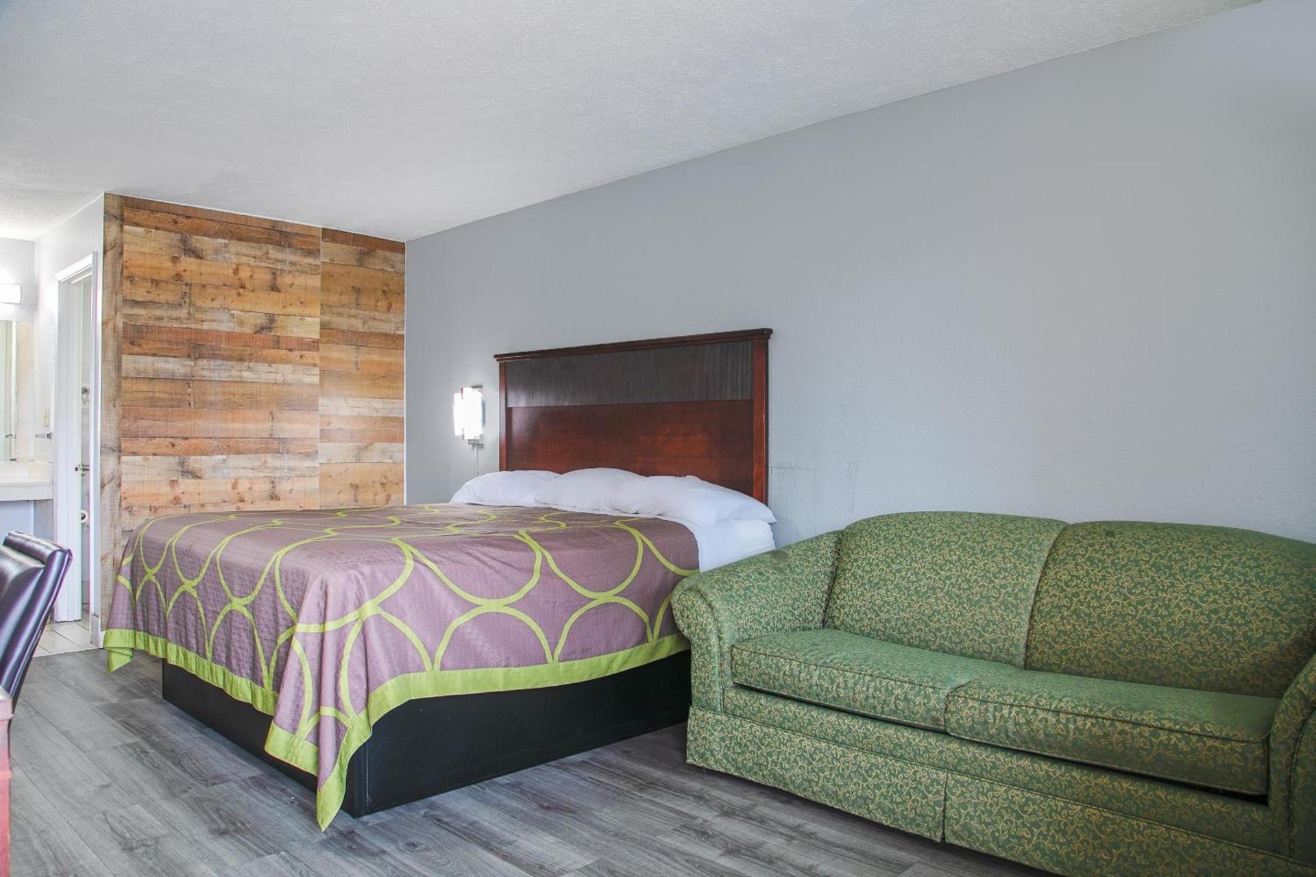 Masters Inn Augusta at Washington Road photo 35