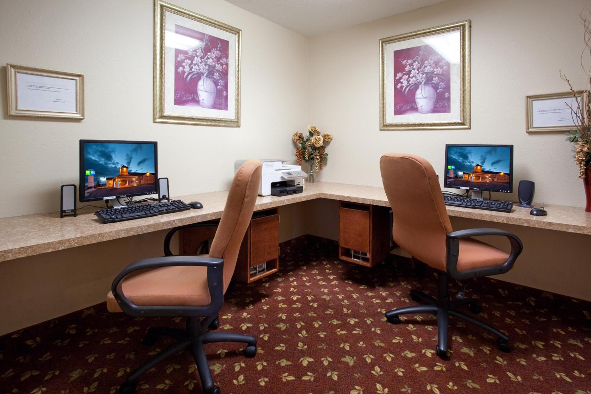 Quality Inn Alliance photo 53