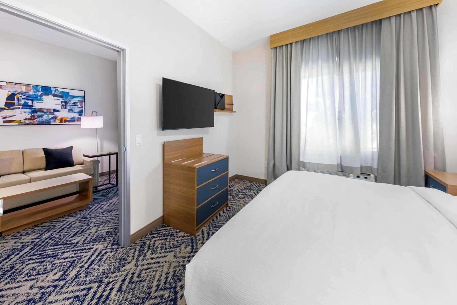 Executive Residency by Best Western Victorville photo 15