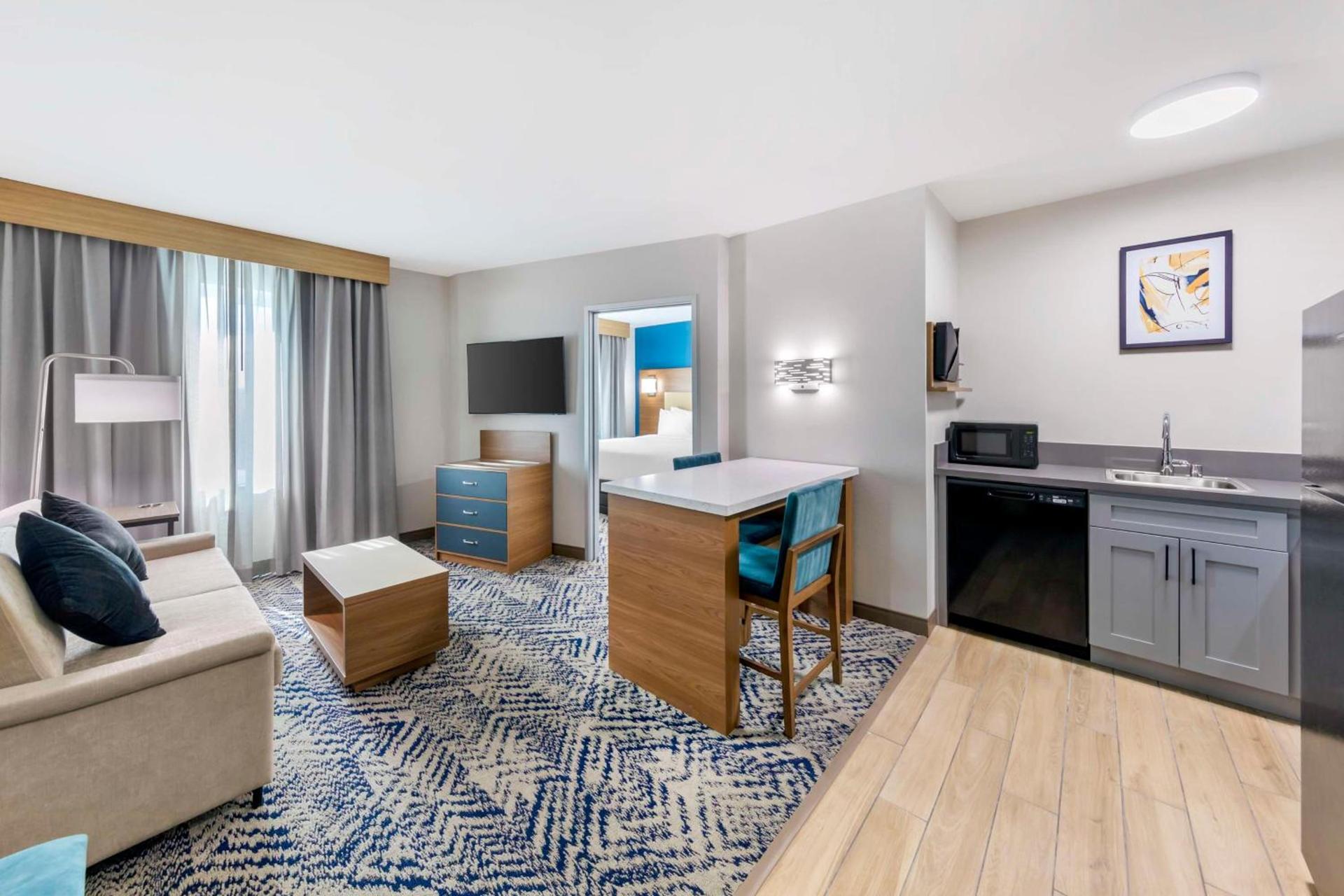 Executive Residency by Best Western Victorville photo 20