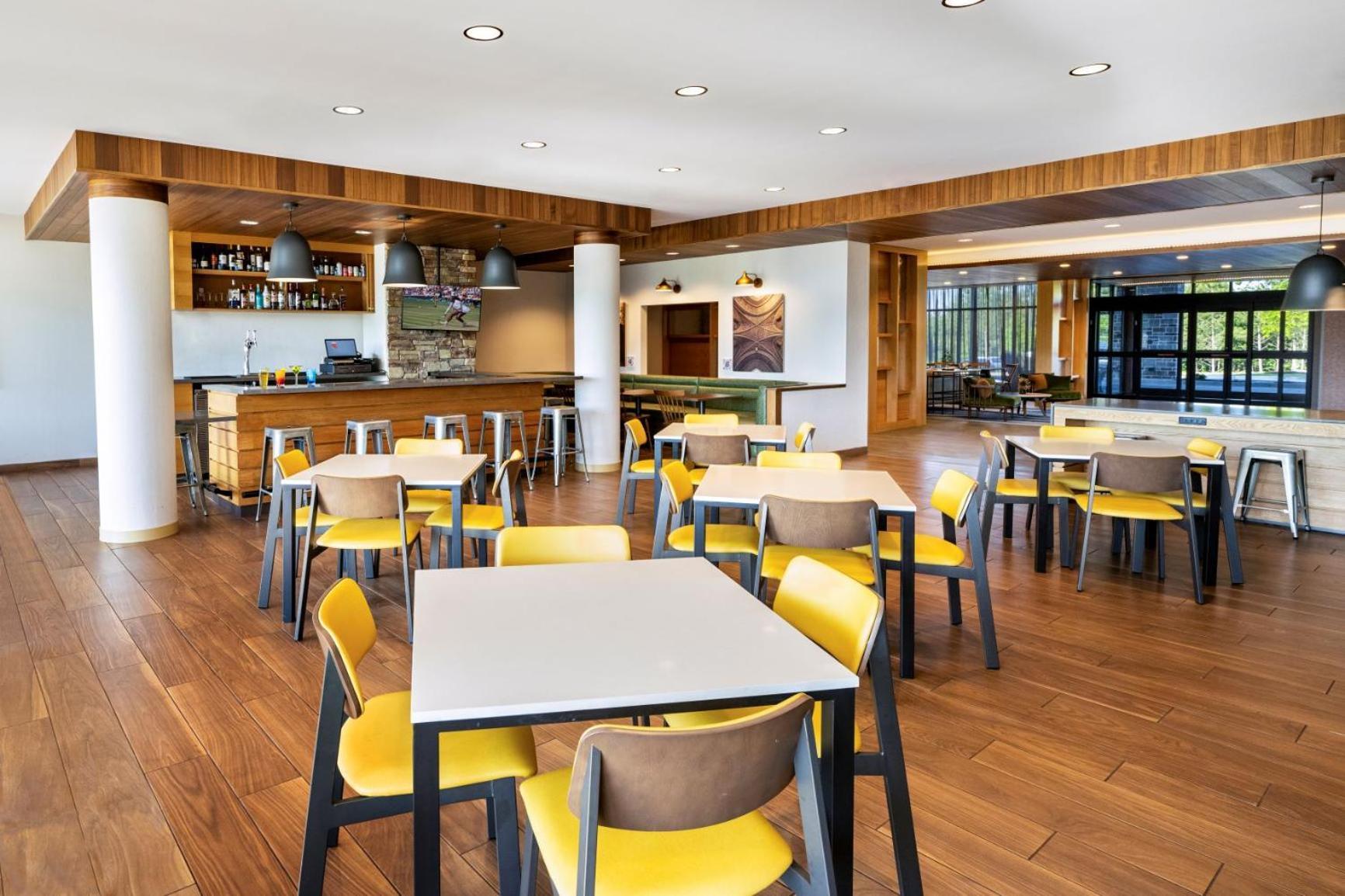 Fairfield by Marriott photo 10