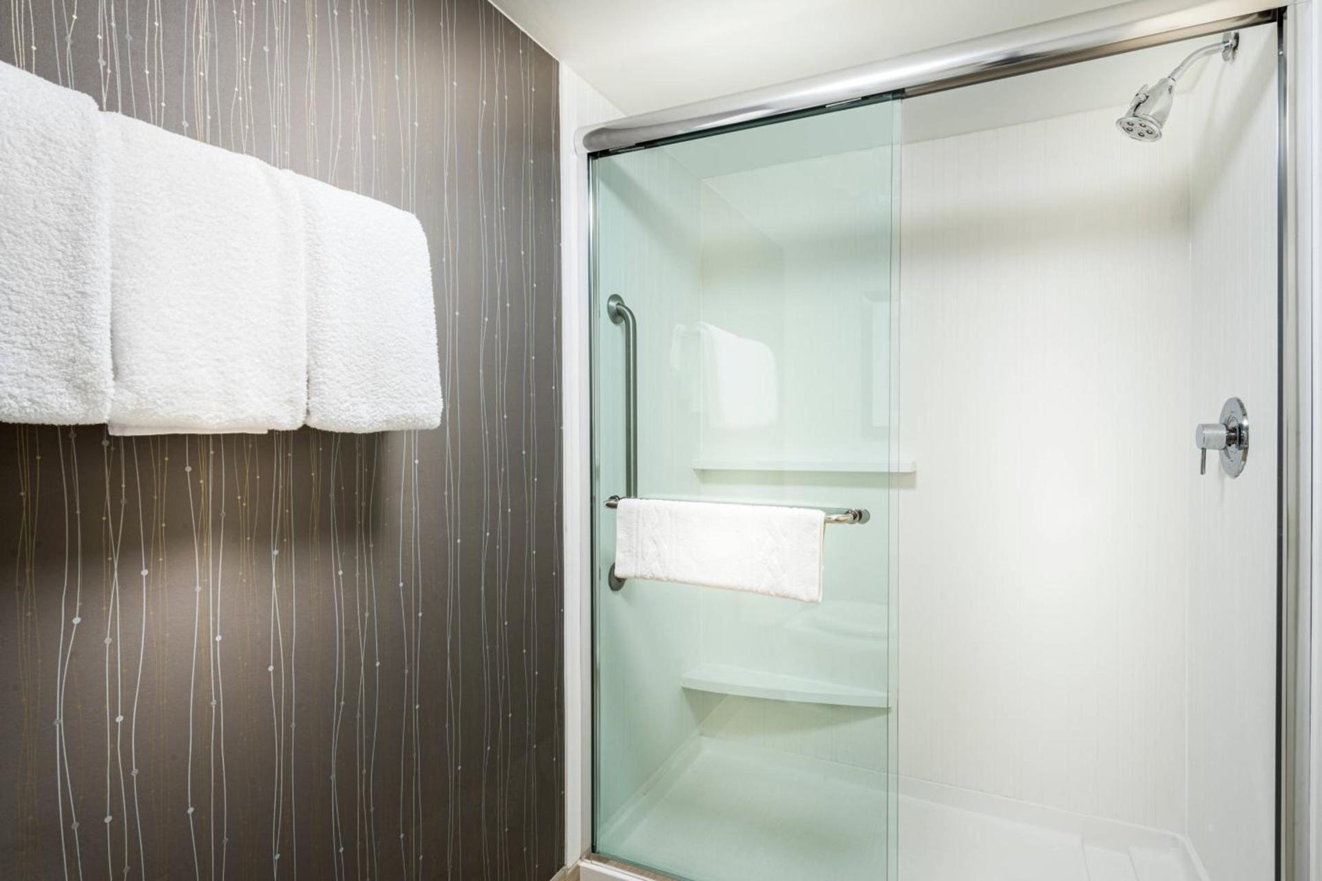 Courtyard by Marriott Lynchburg photo 14