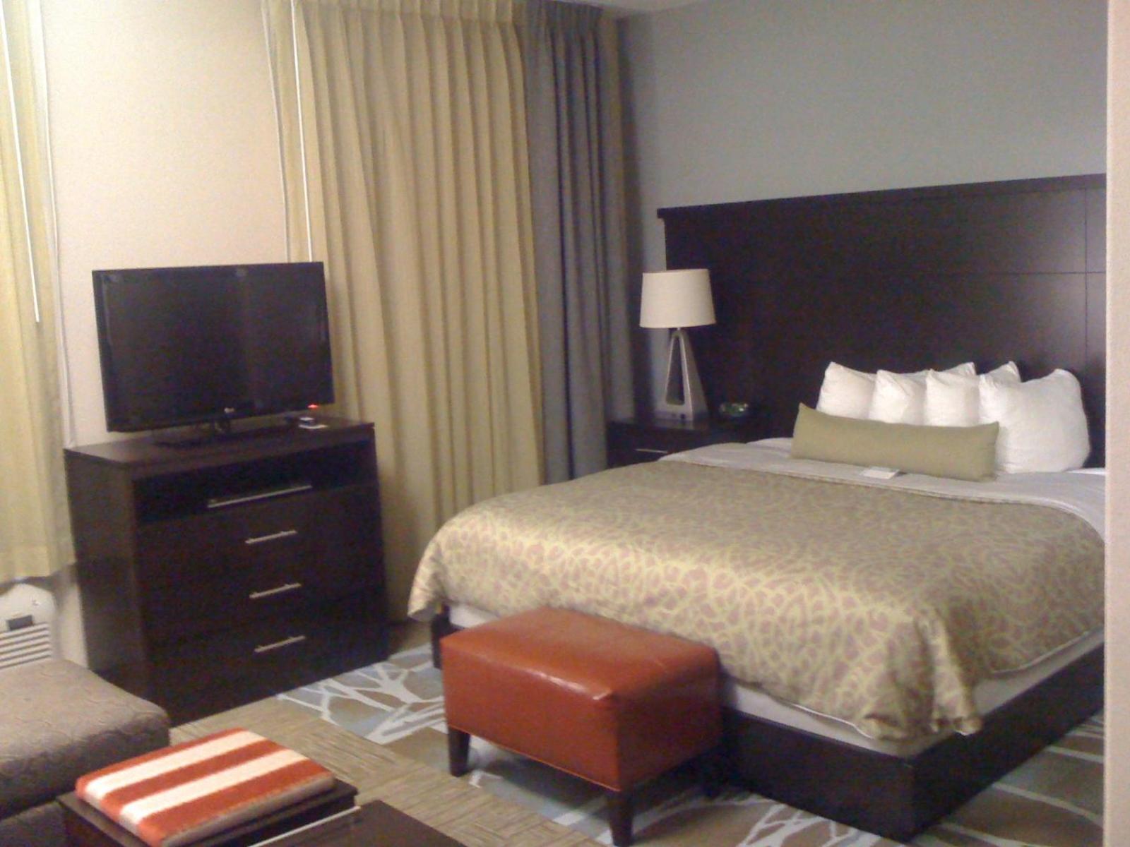 Staybridge Suites Houston Stafford - Sugar Land by IHG photo 21