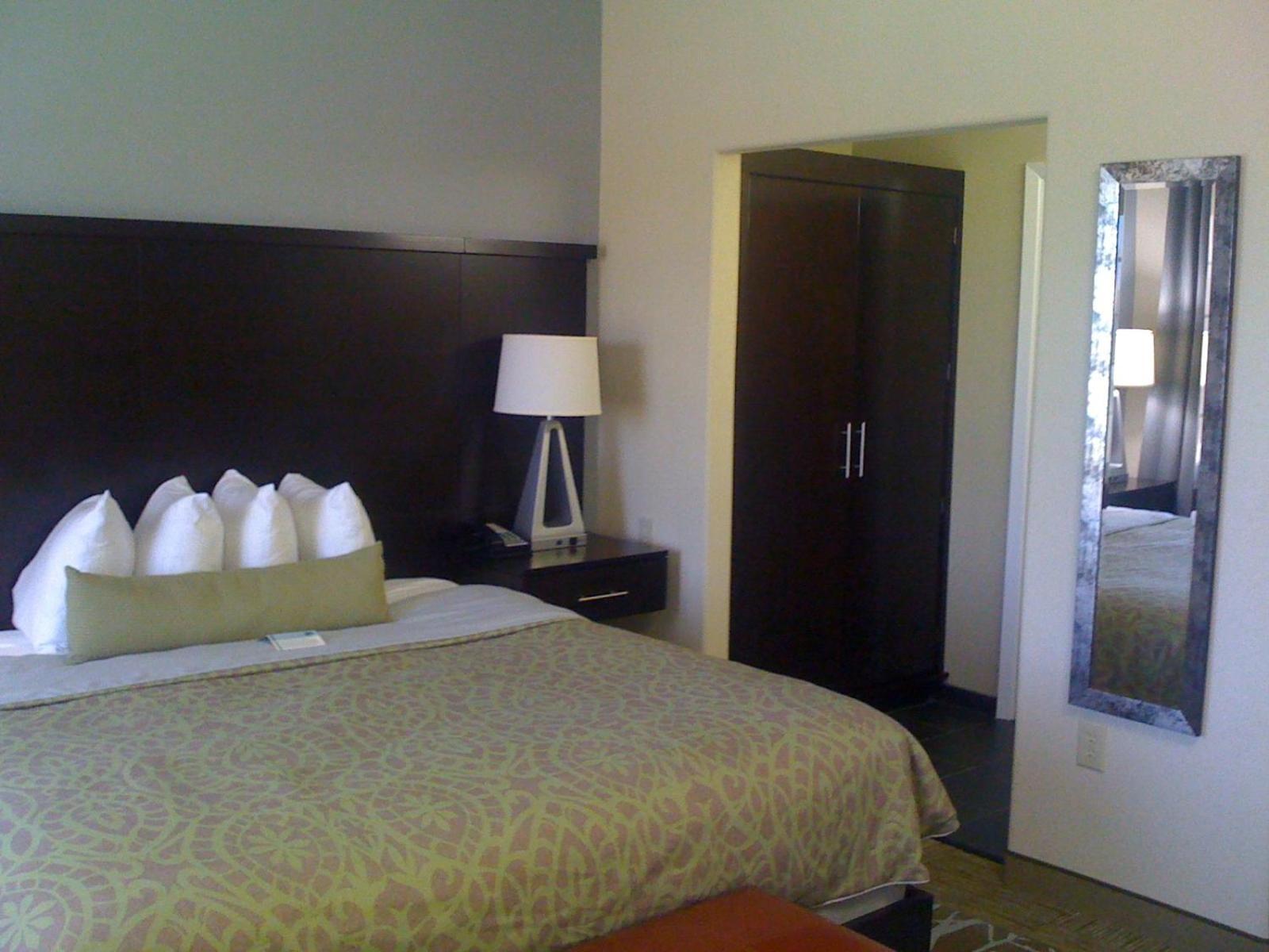 Staybridge Suites Houston Stafford - Sugar Land by IHG photo 15