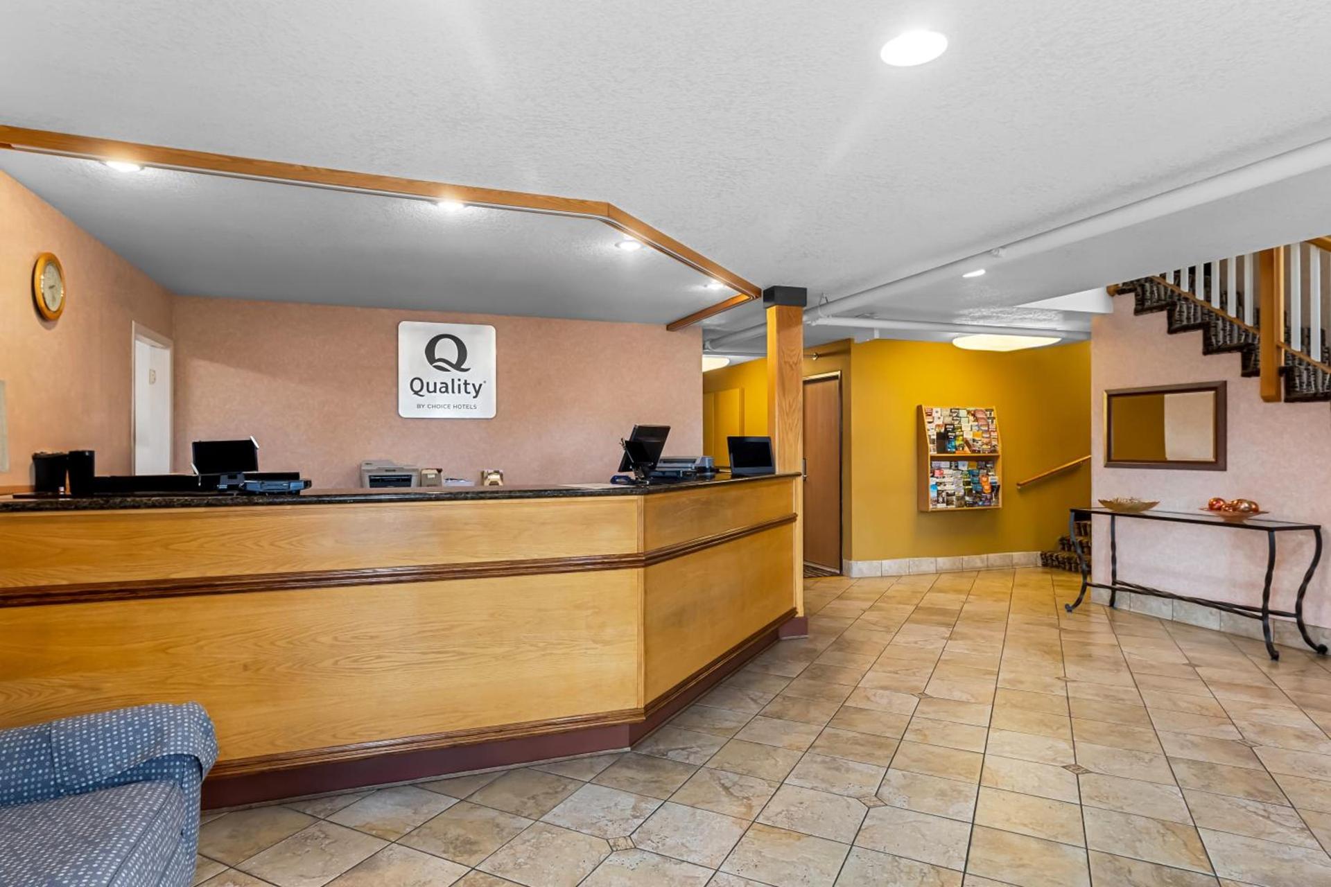 Quality Inn & Suites Vancouver - Hazel Dell photo 35
