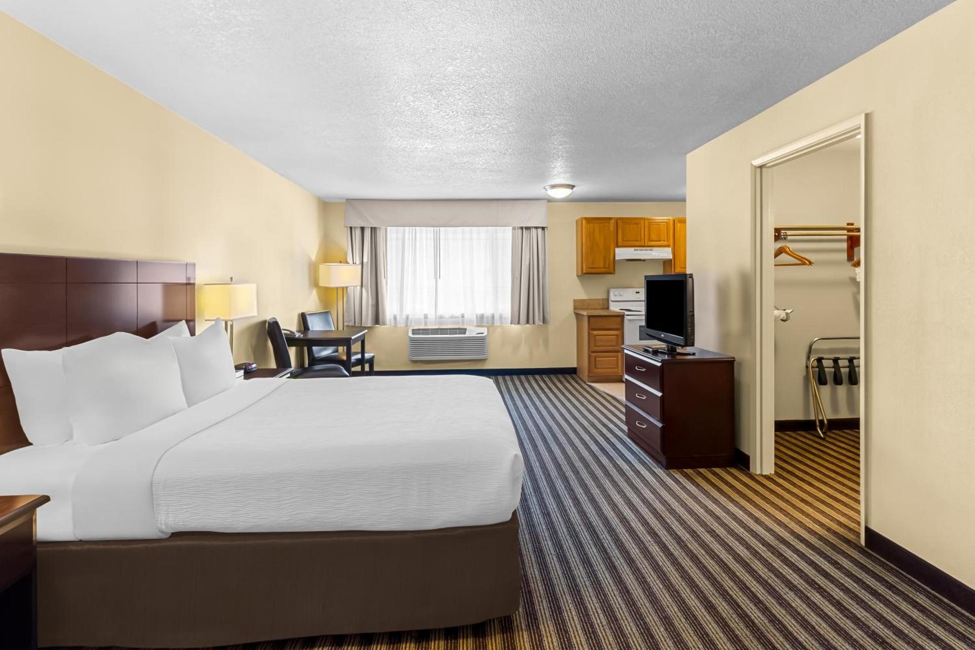 Quality Inn & Suites Vancouver - Hazel Dell photo 41