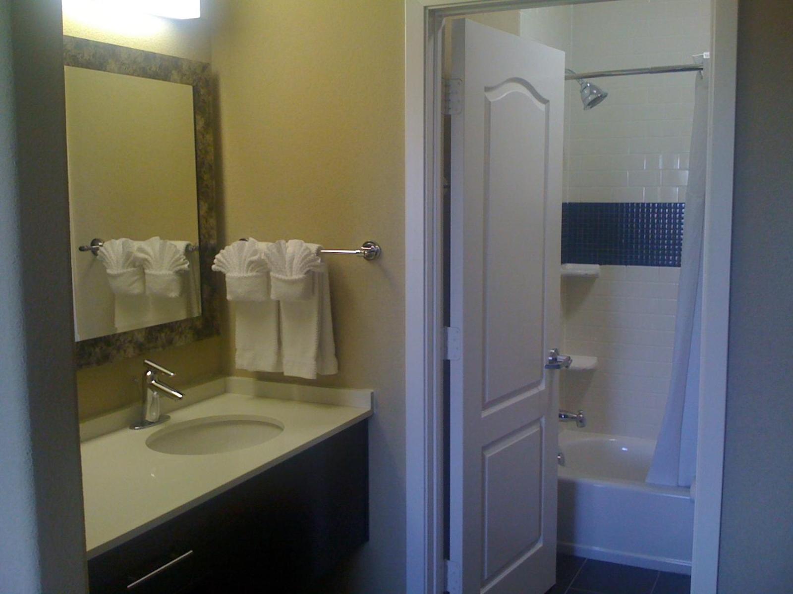 Staybridge Suites Houston Stafford - Sugar Land by IHG photo 9
