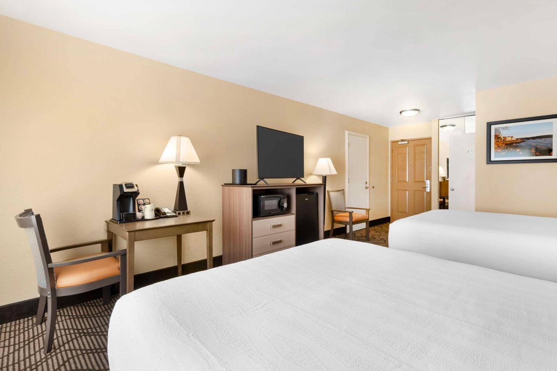 Best Western Plus Heritage Inn photo 32