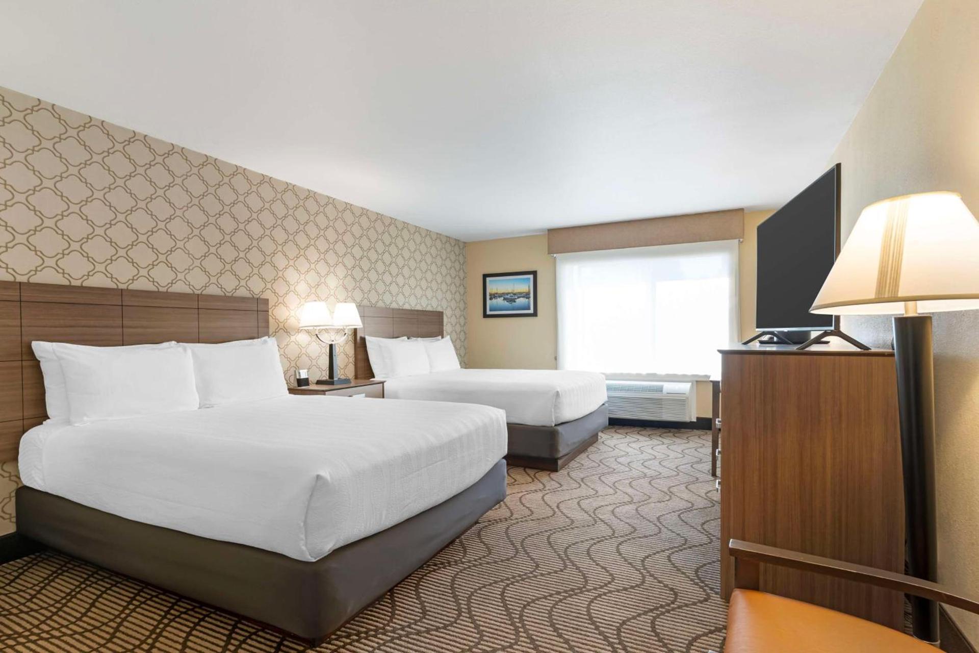 Best Western Plus Heritage Inn photo 30