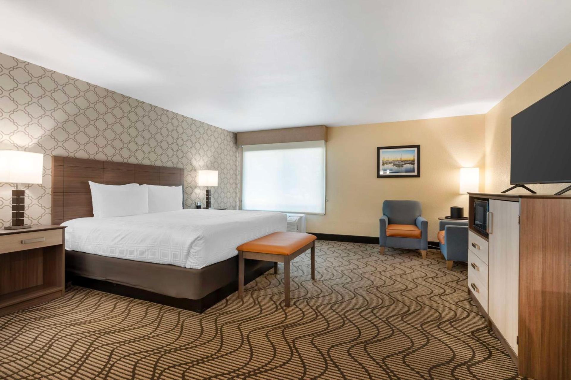 Best Western Plus Heritage Inn photo 34