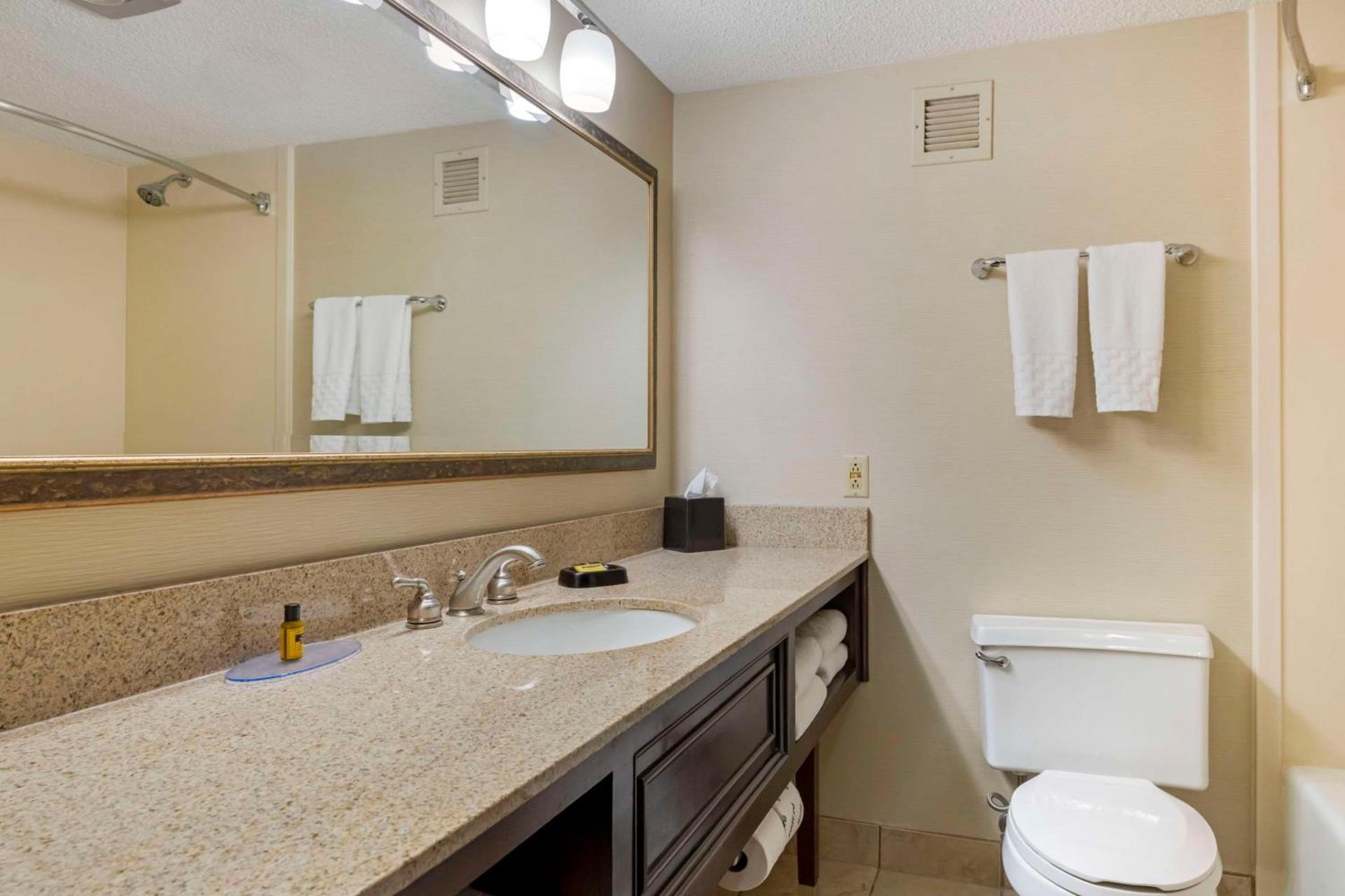 Best Western Plus St. Paul North/Shoreview photo 18