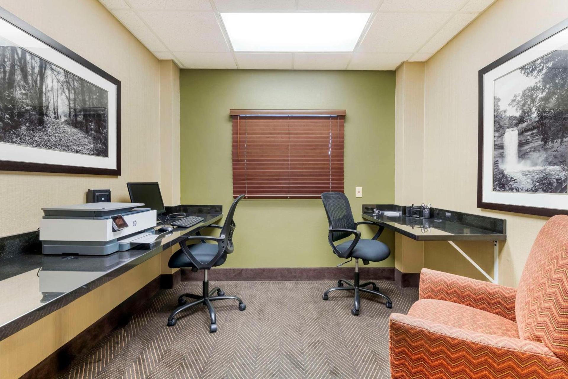 Best Western Plus St. Paul North/Shoreview photo 10