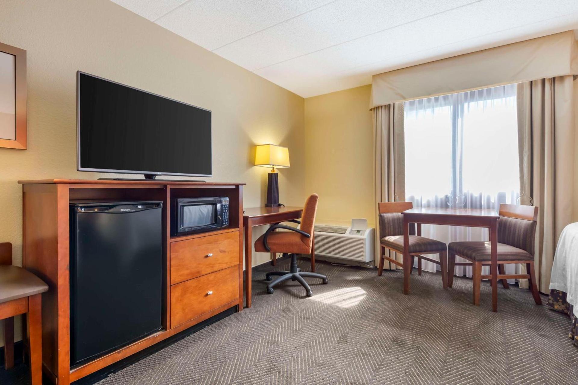 Best Western Plus St. Paul North/Shoreview photo 21
