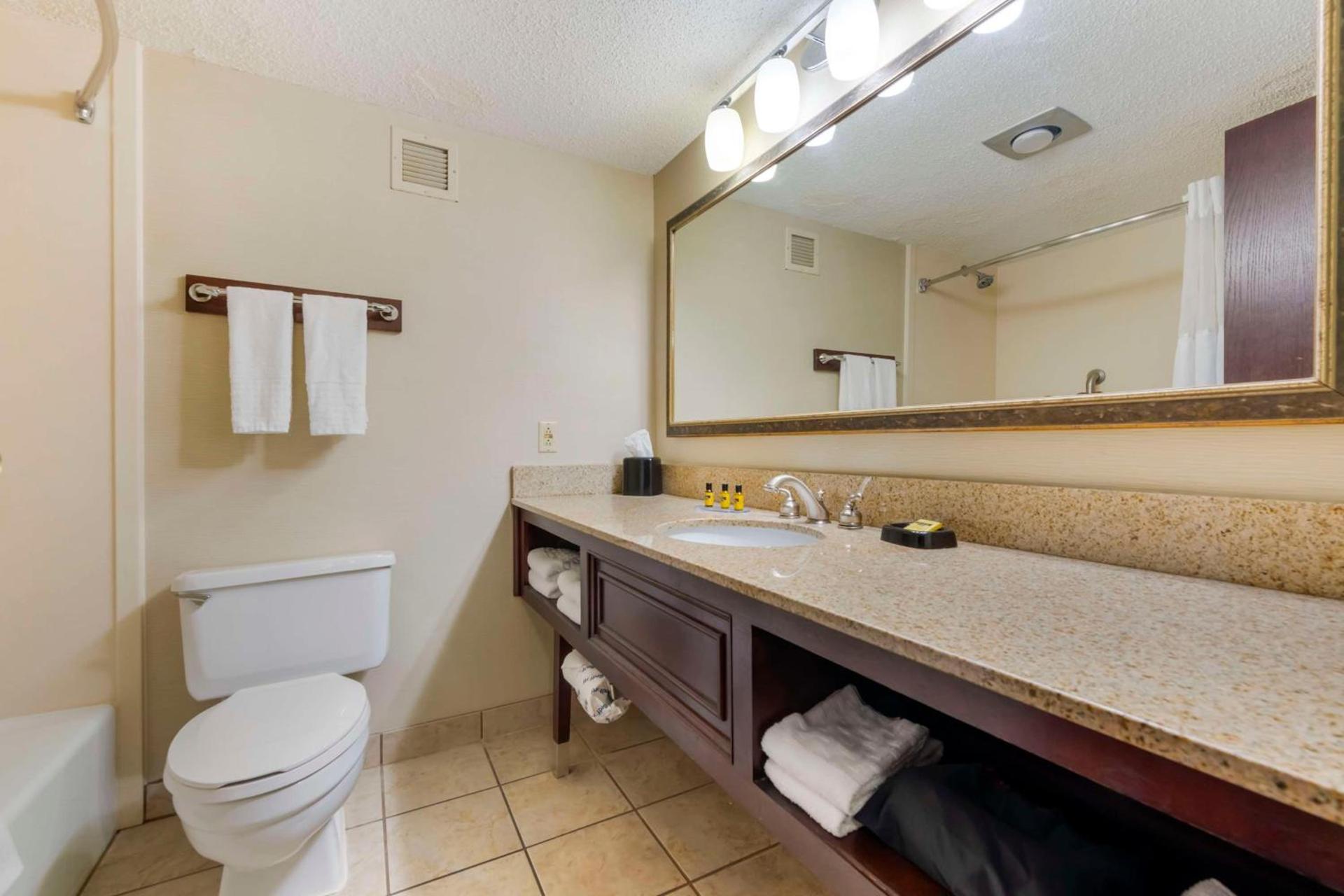 Best Western Plus St. Paul North/Shoreview photo 36