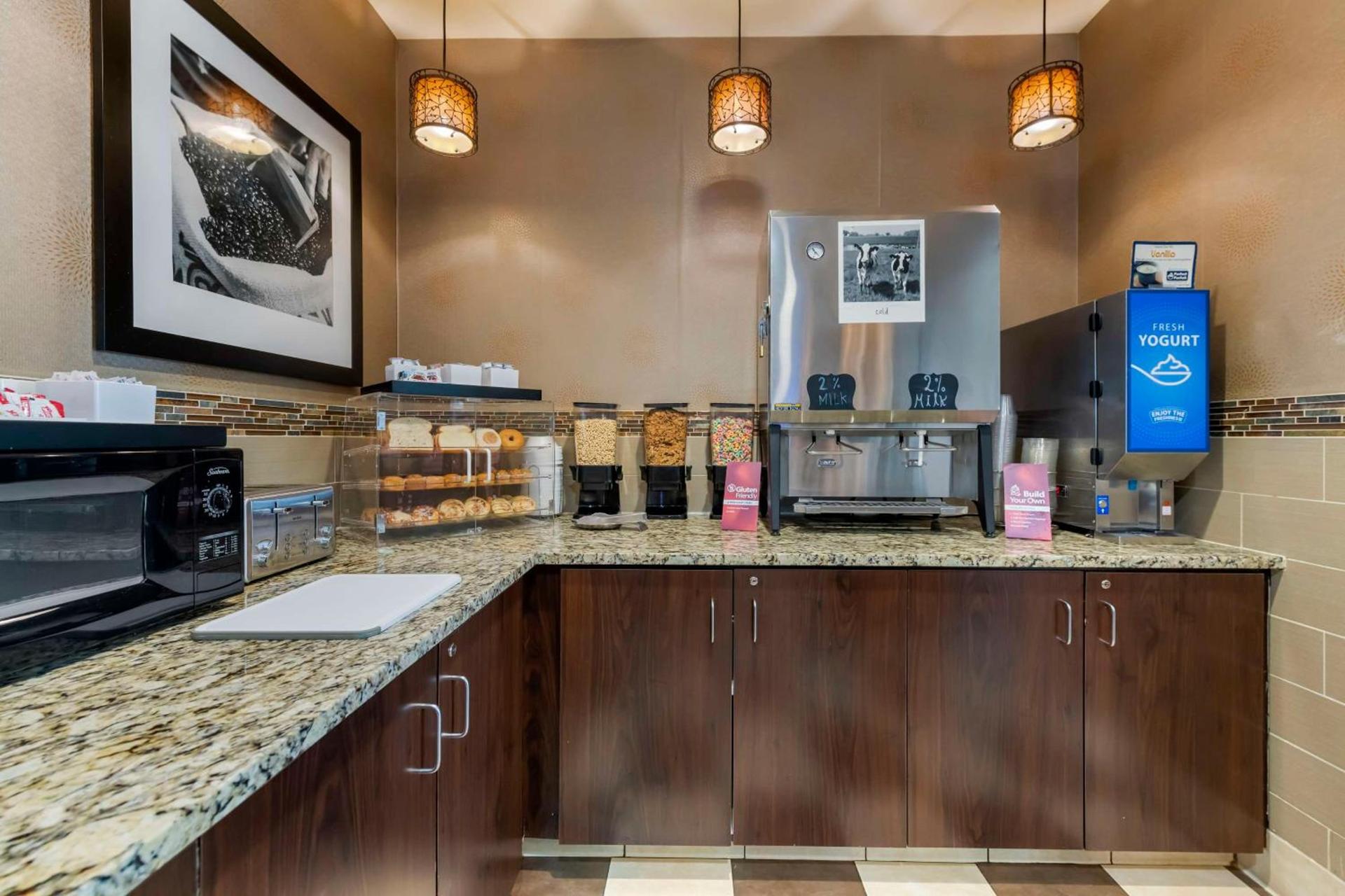 Best Western Plus St. Paul North/Shoreview photo 46