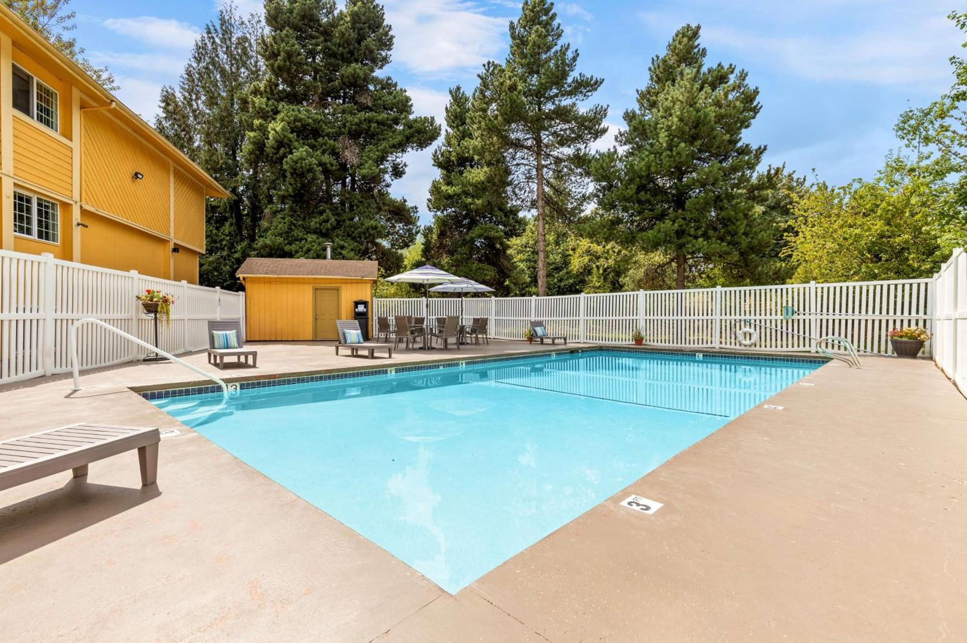 Best Western Plus Parkway Inn photo 5