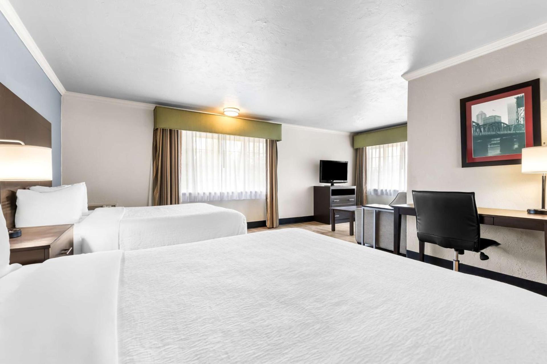 Best Western Plus Parkway Inn photo 32