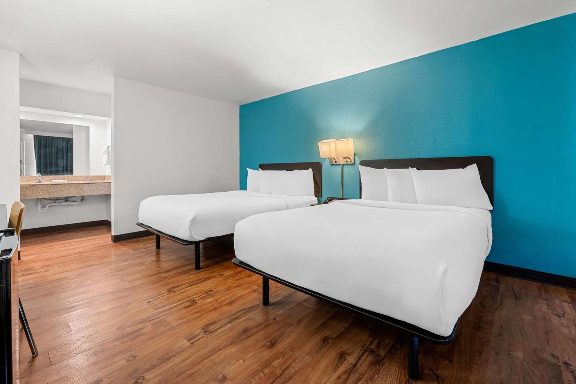 Americas Best Value Inn Hamilton photo 20