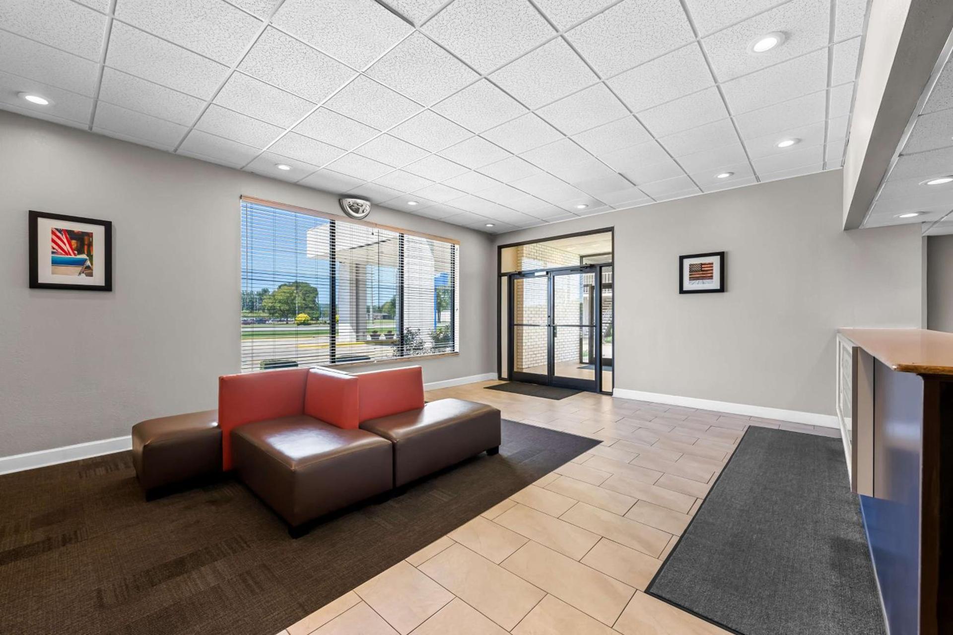 Americas Best Value Inn Hamilton photo 6