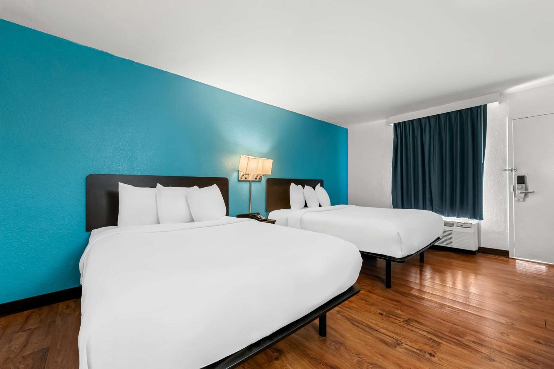 Americas Best Value Inn Hamilton photo 18