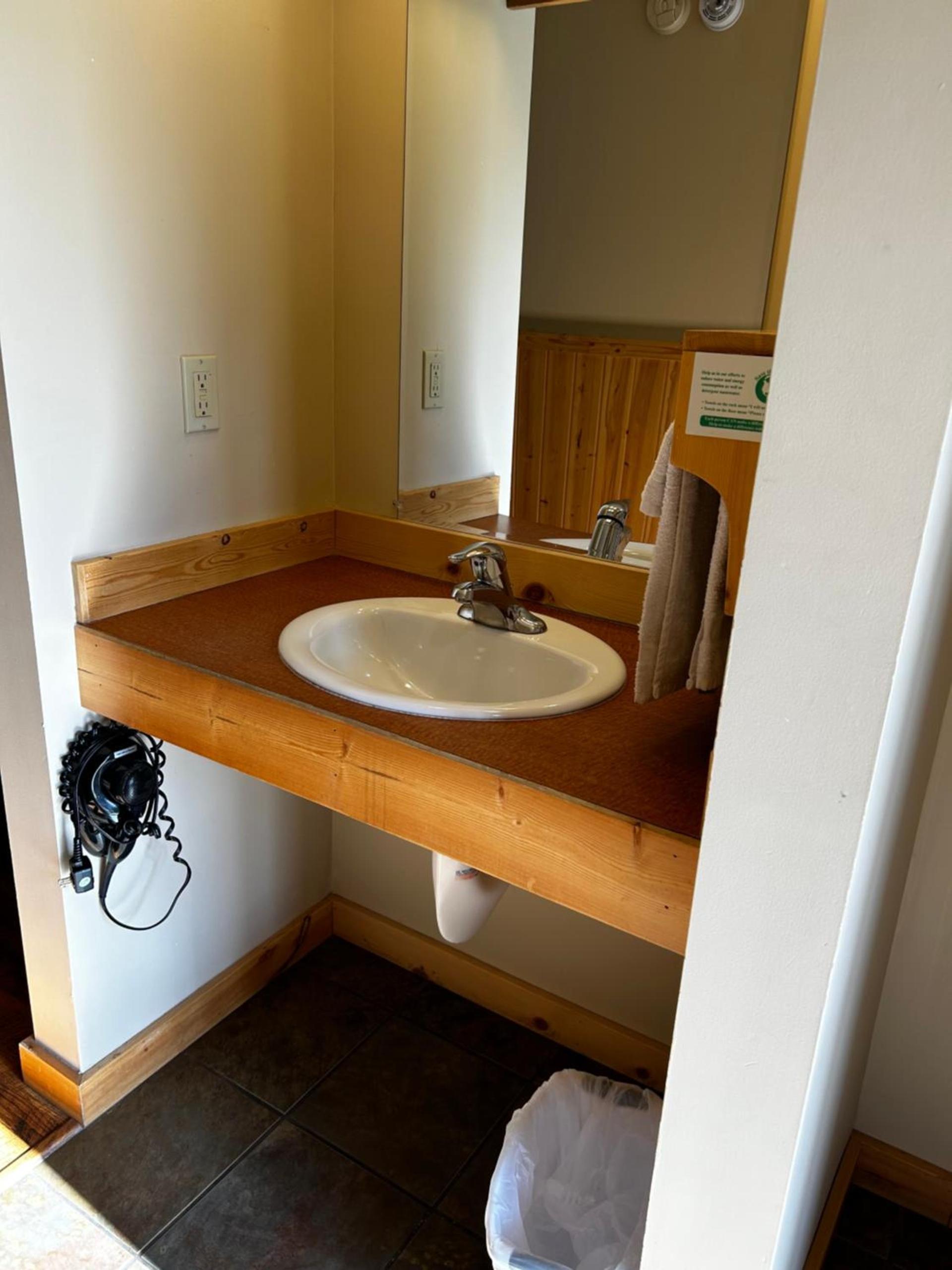 Methow River Lodge and Cabins photo 52