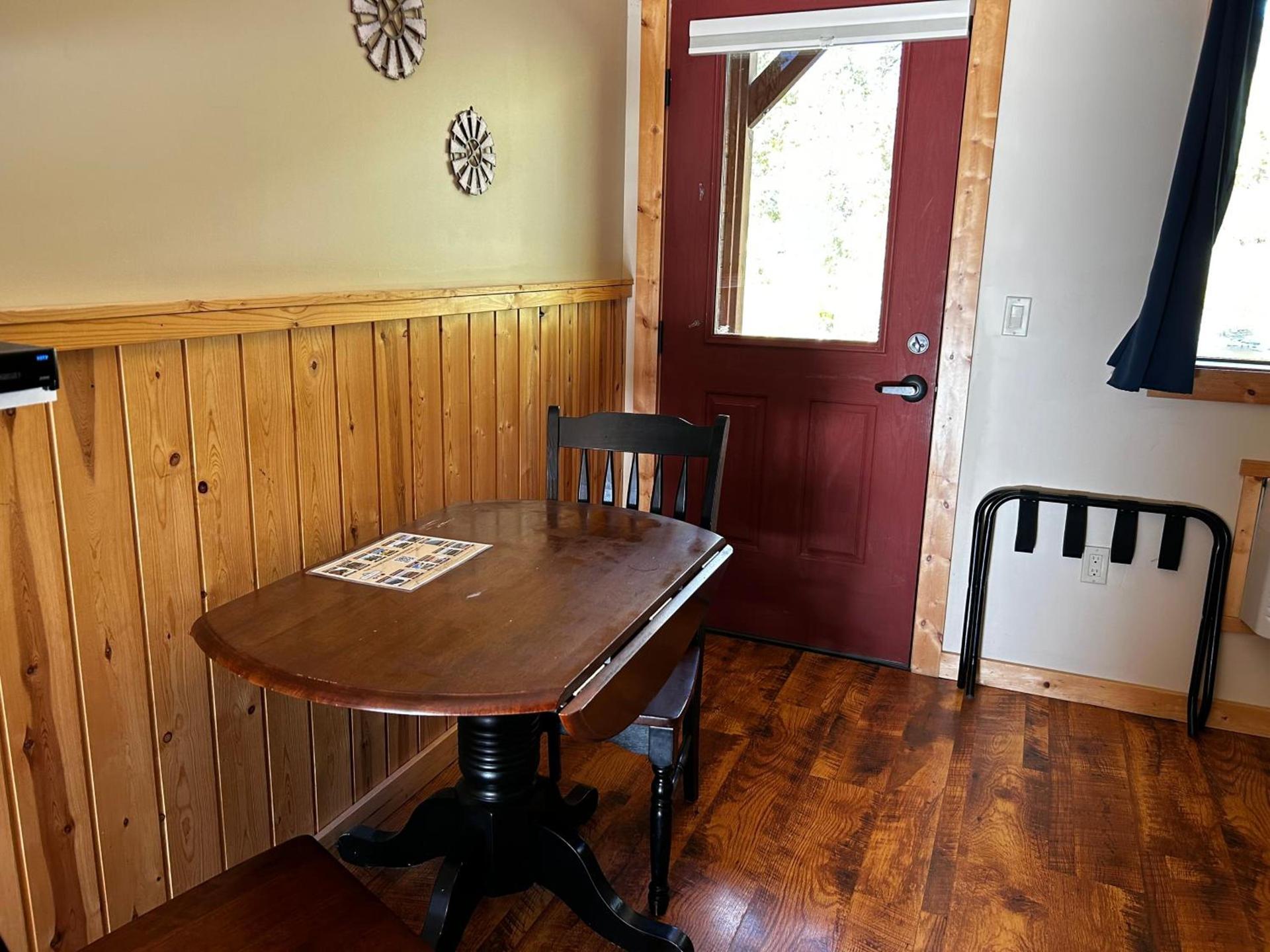 Methow River Lodge and Cabins photo 48