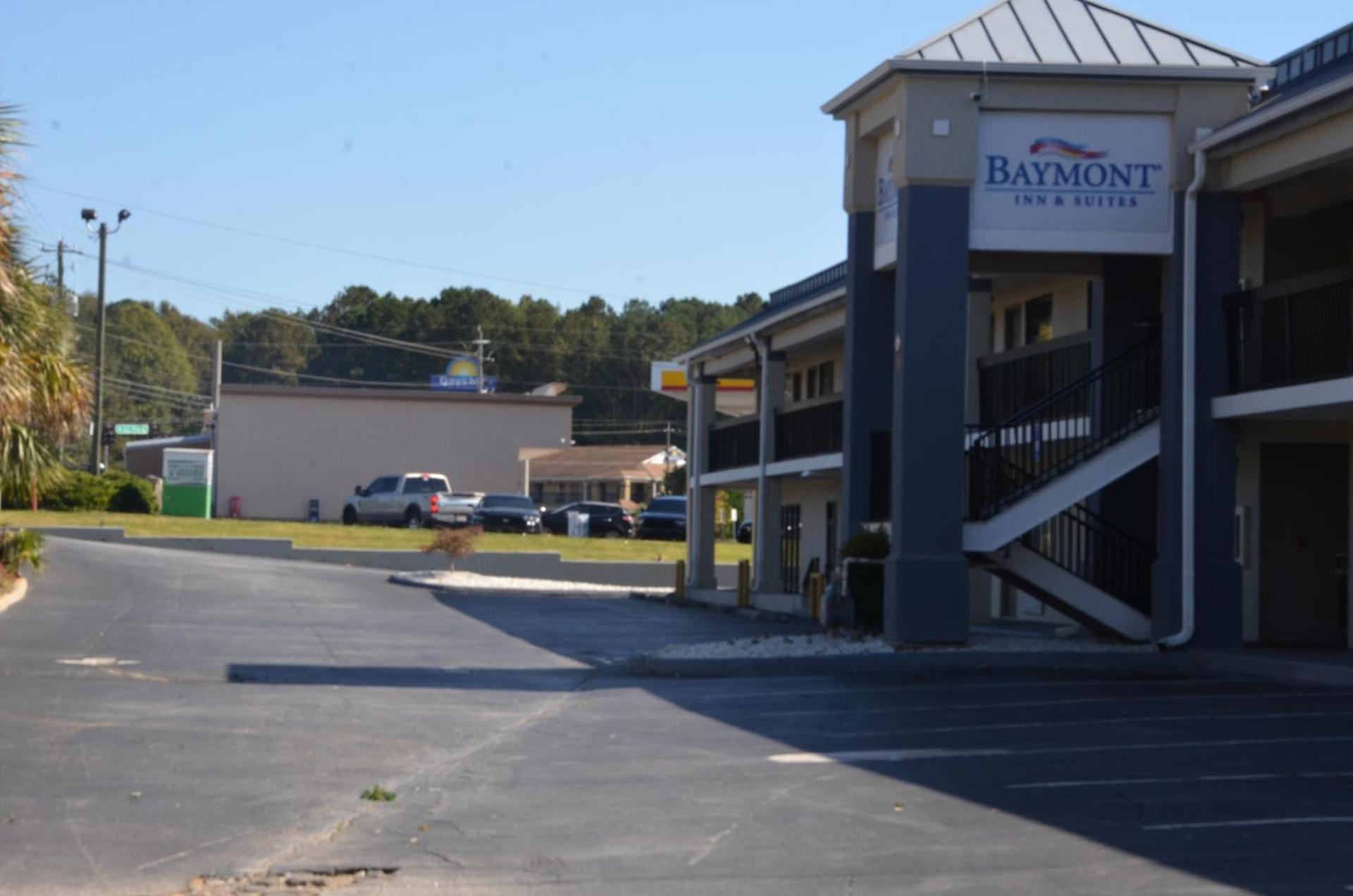 Baymont Suites photo 26