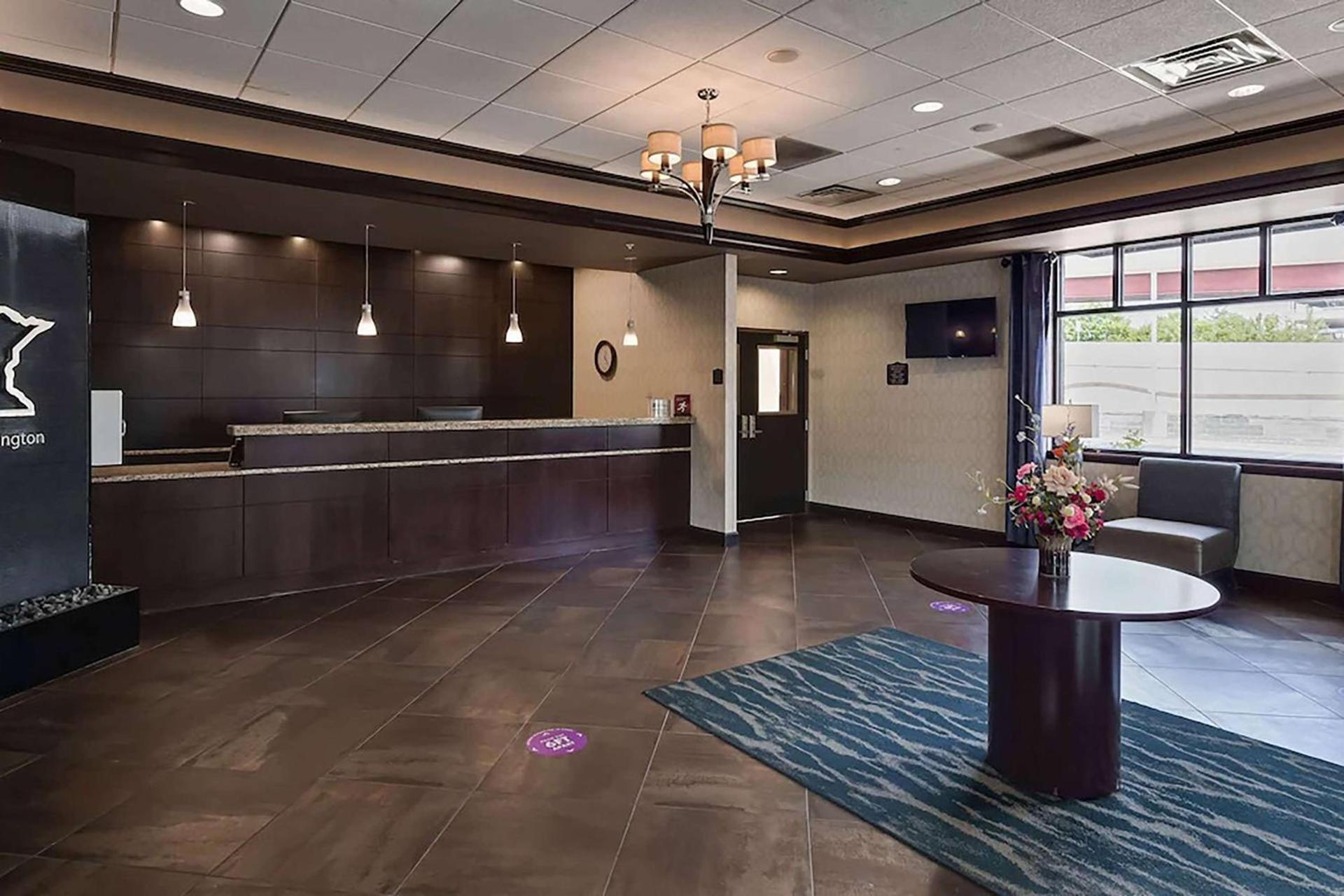 Wyndham Bloomington - Mall of America photo 8