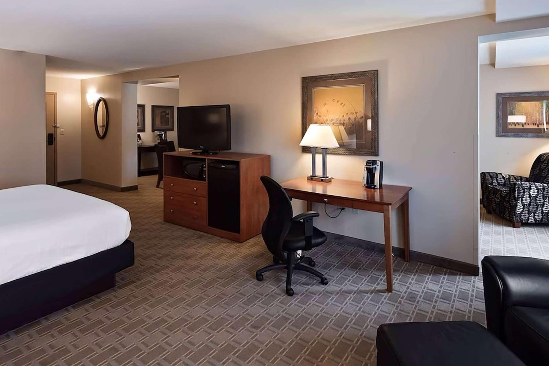 Wyndham Bloomington - Mall of America photo 34