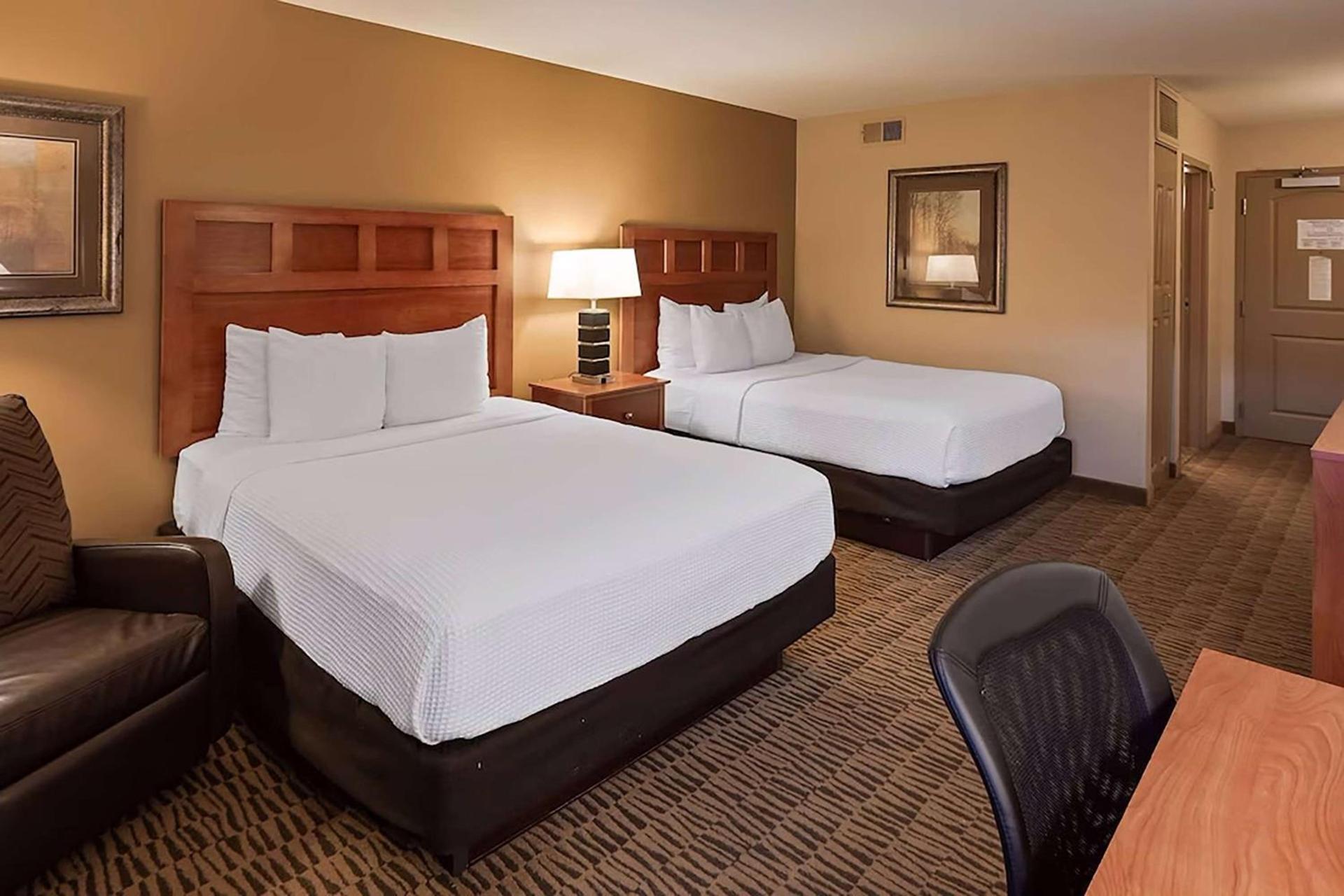 Wyndham Bloomington - Mall of America photo 21