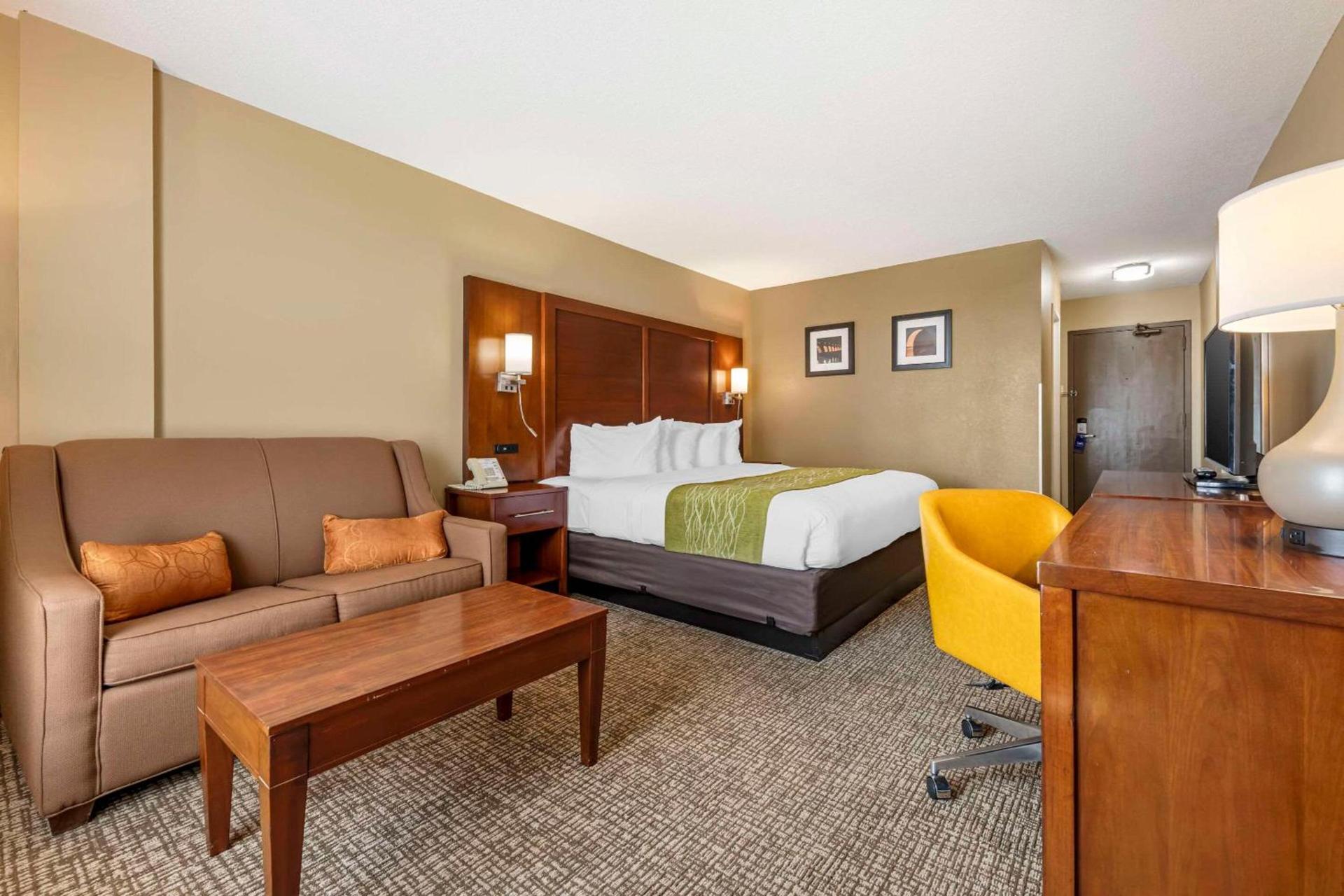 Comfort Inn MSP Airport - Mall of America photo 24