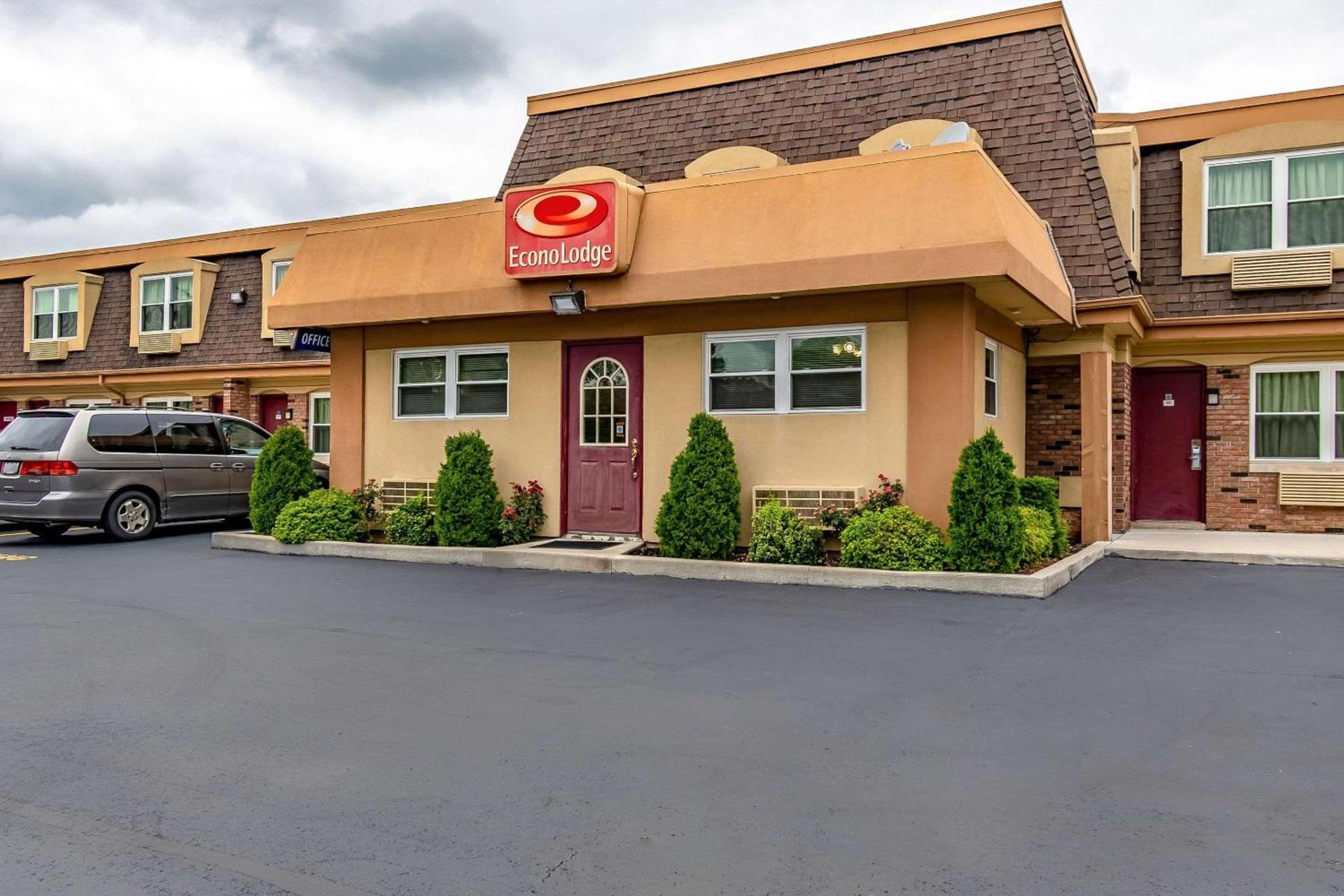 Econo Lodge photo 3