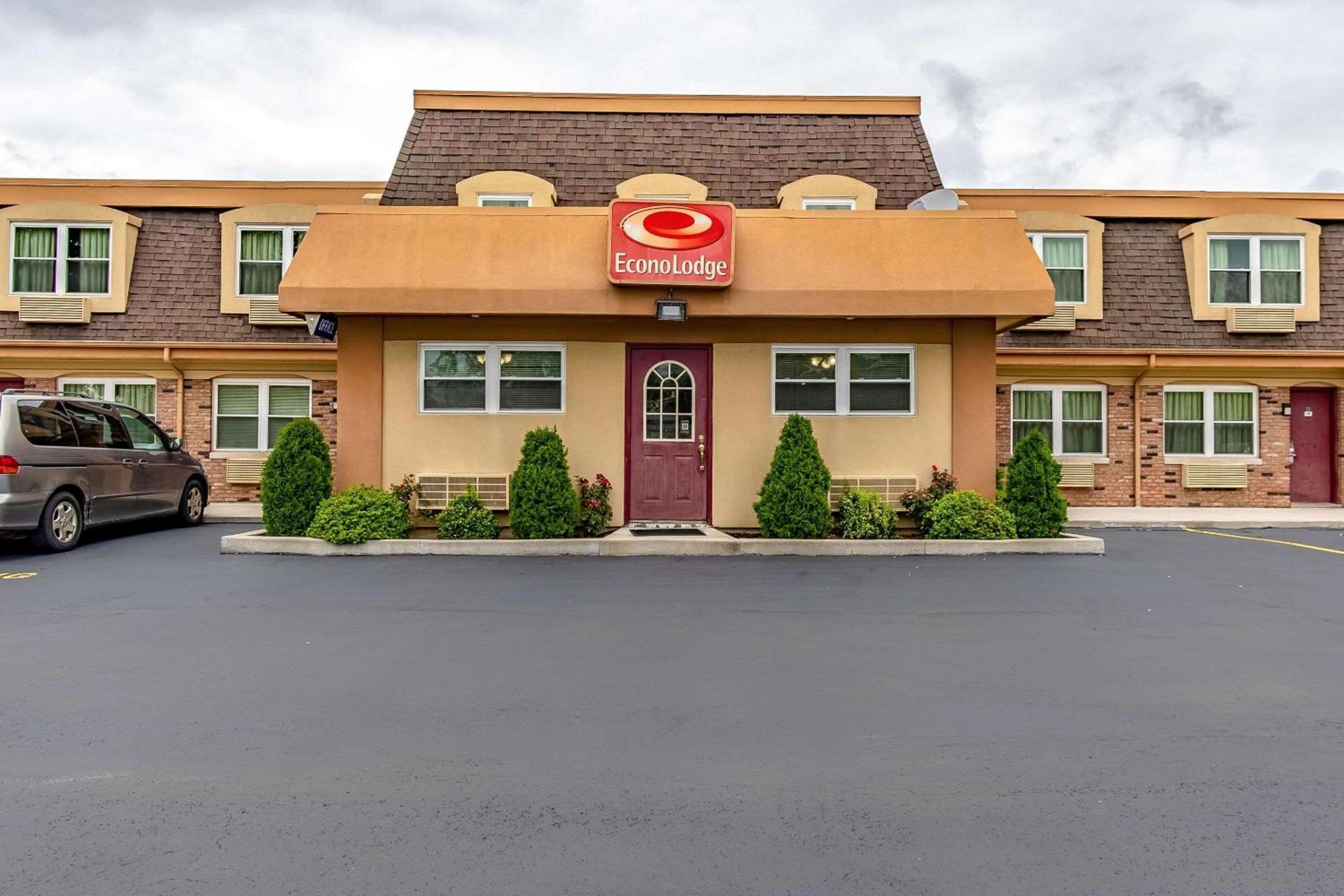 Econo Lodge — hotel in Worthington
