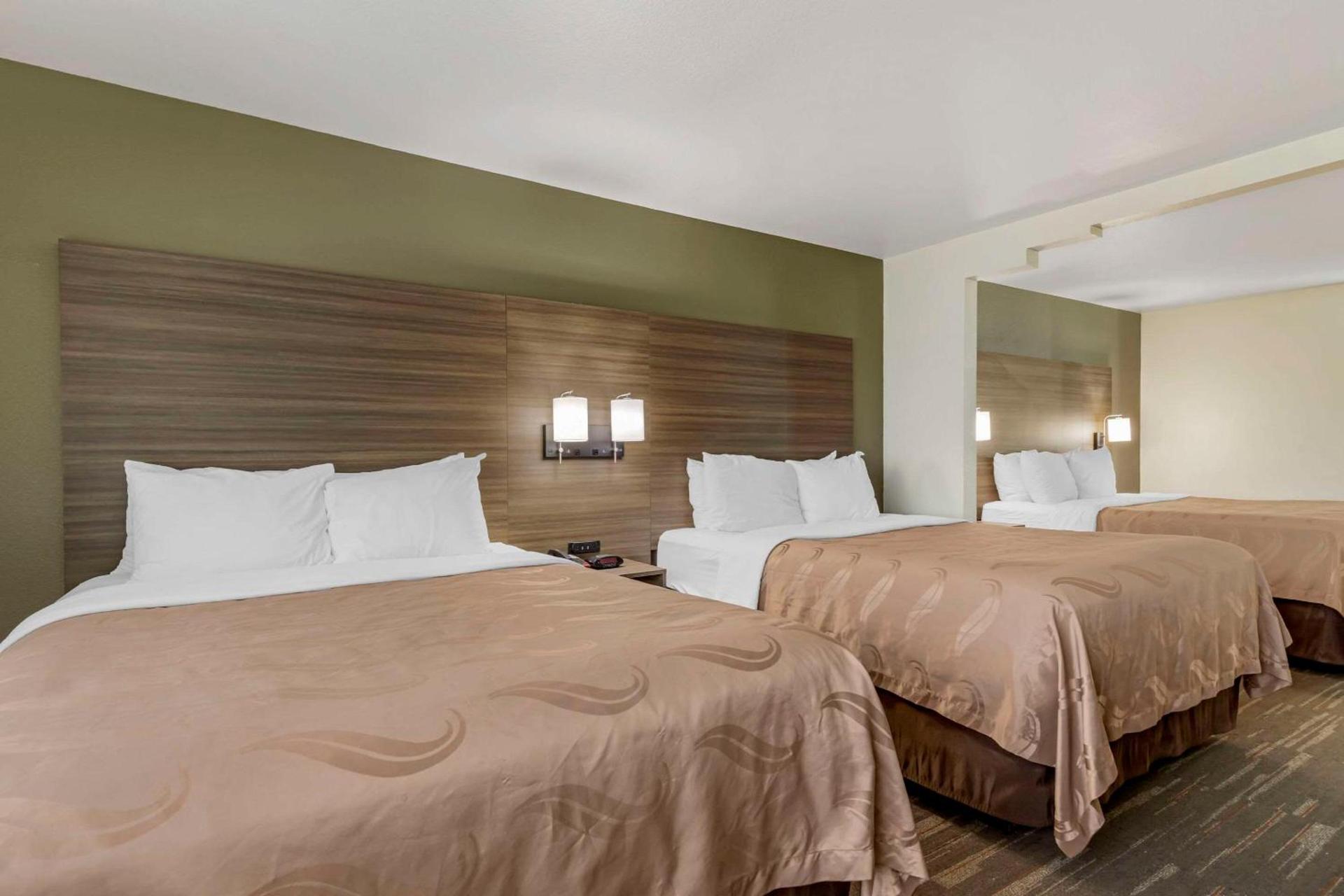 Quality Inn Near Seaworld - Lackland photo 15
