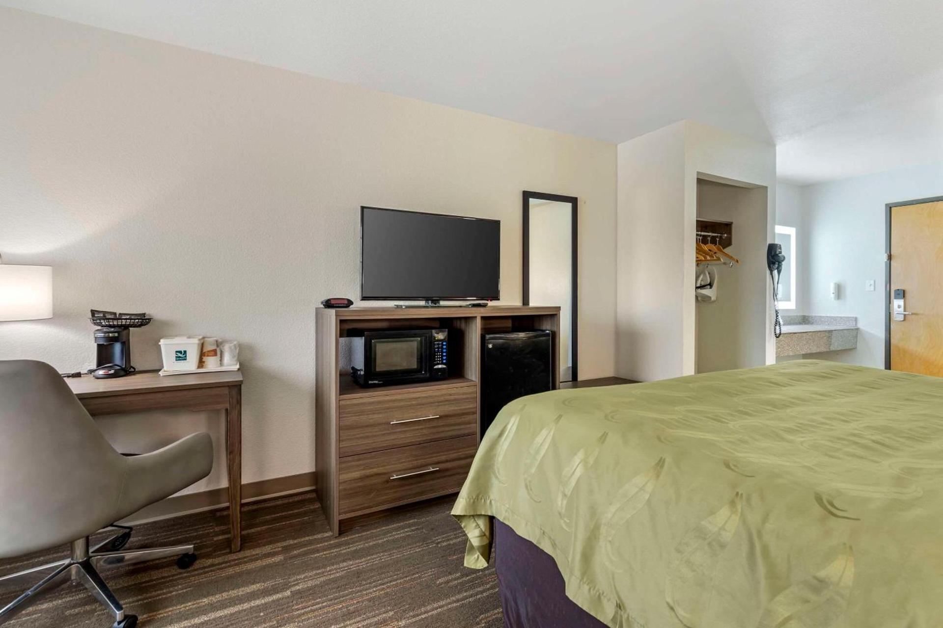 Quality Inn Near Seaworld - Lackland photo 24