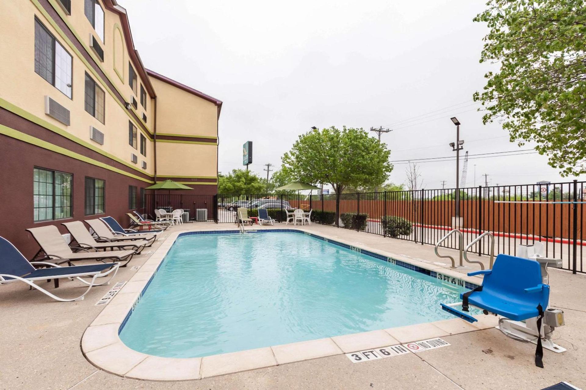 Quality Inn Near Seaworld - Lackland photo 34