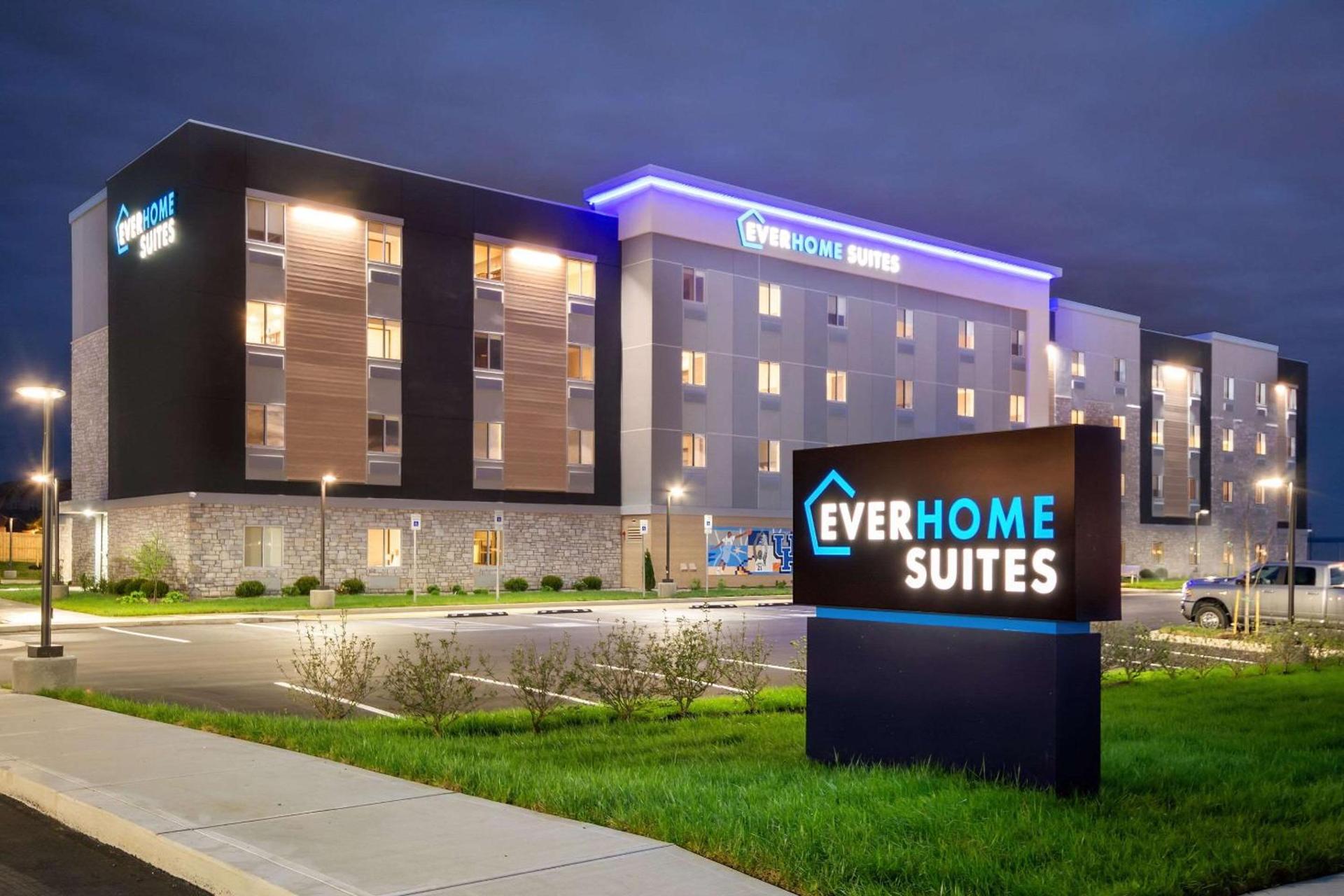 Everhome Suites Lexington - Horse Park photo 4
