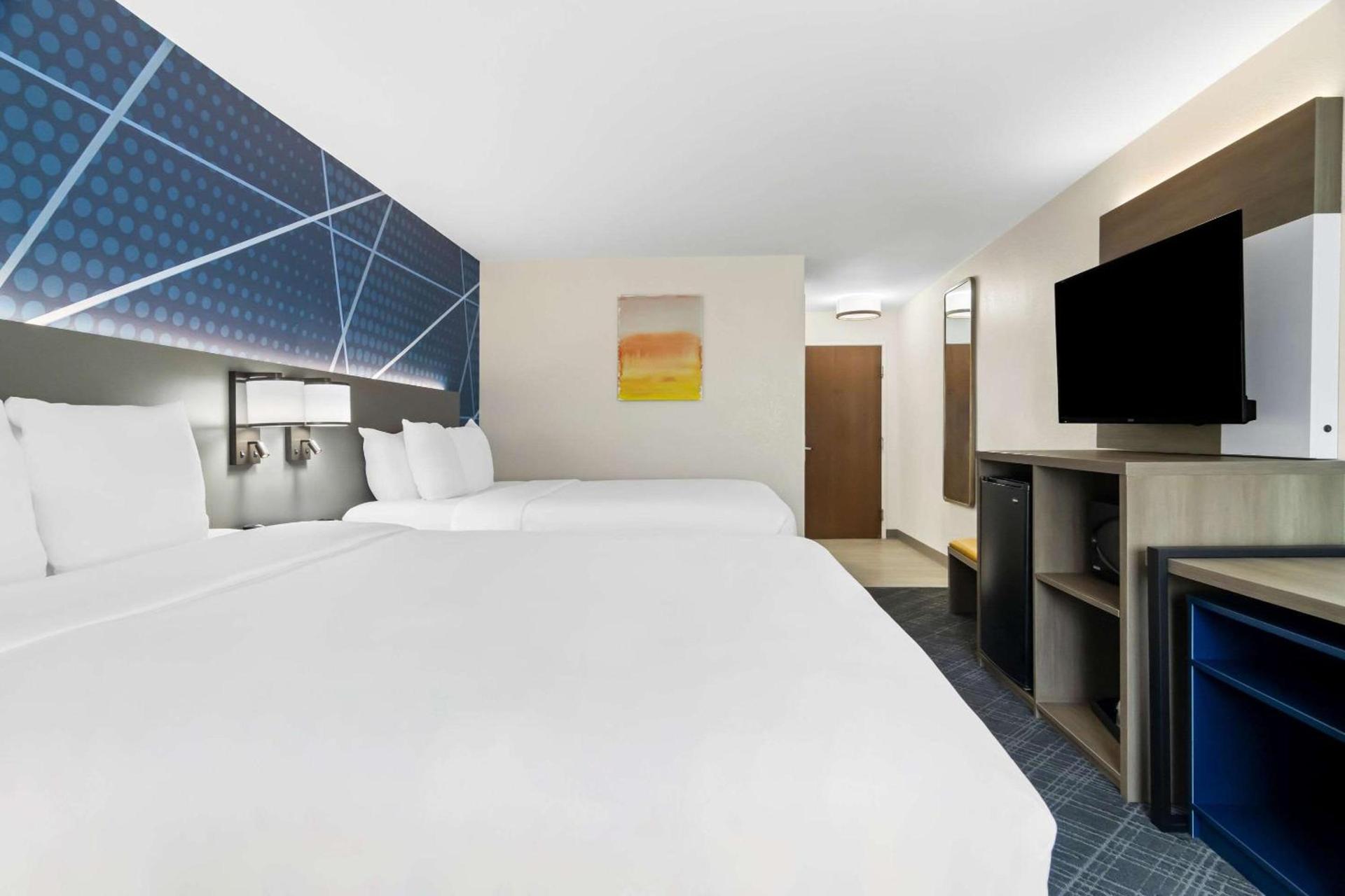 Comfort Inn Schereville photo 23