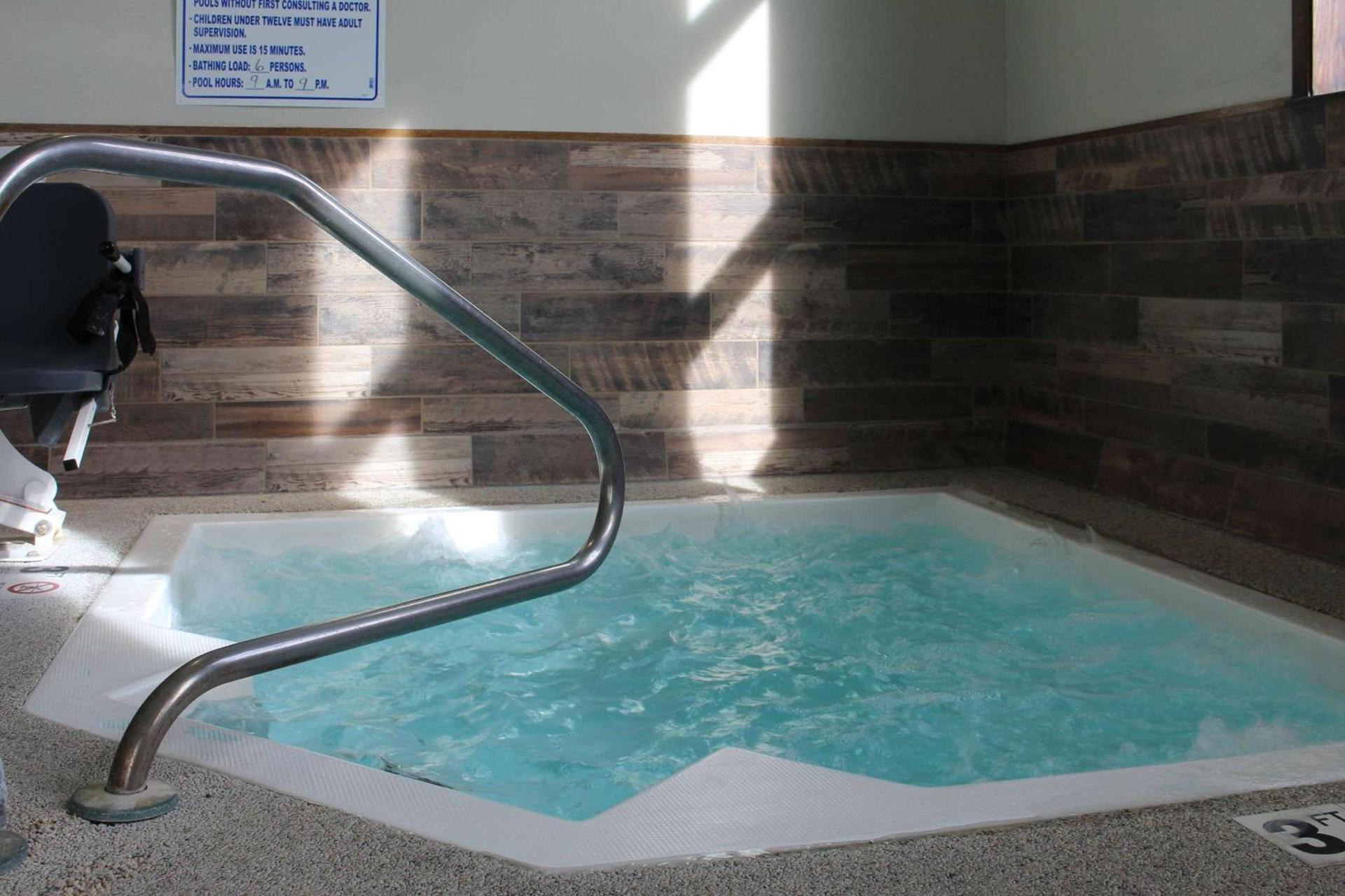 Quality Inn Spearfish I-90 photo 21