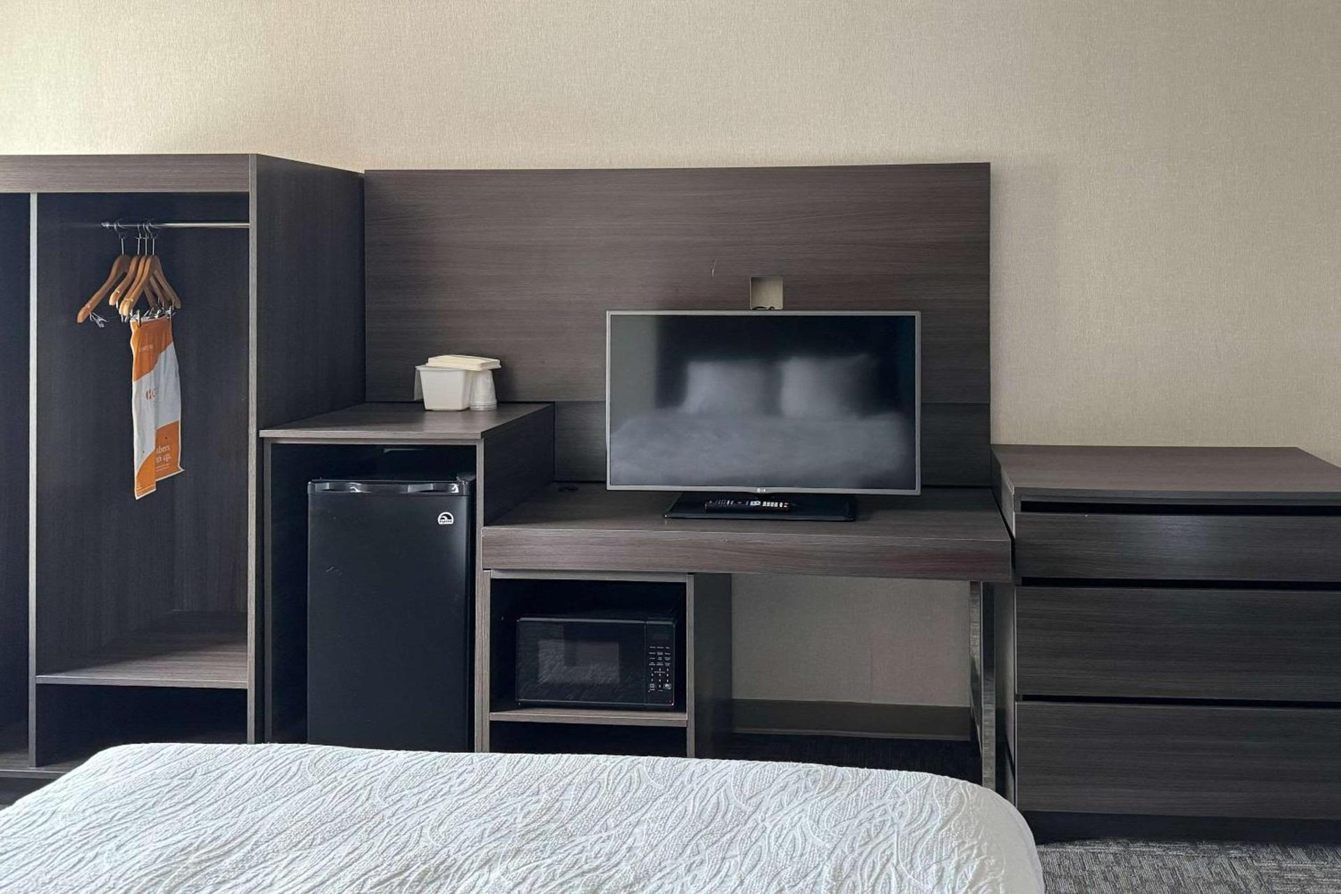 Quality Inn Spearfish I-90 photo 13