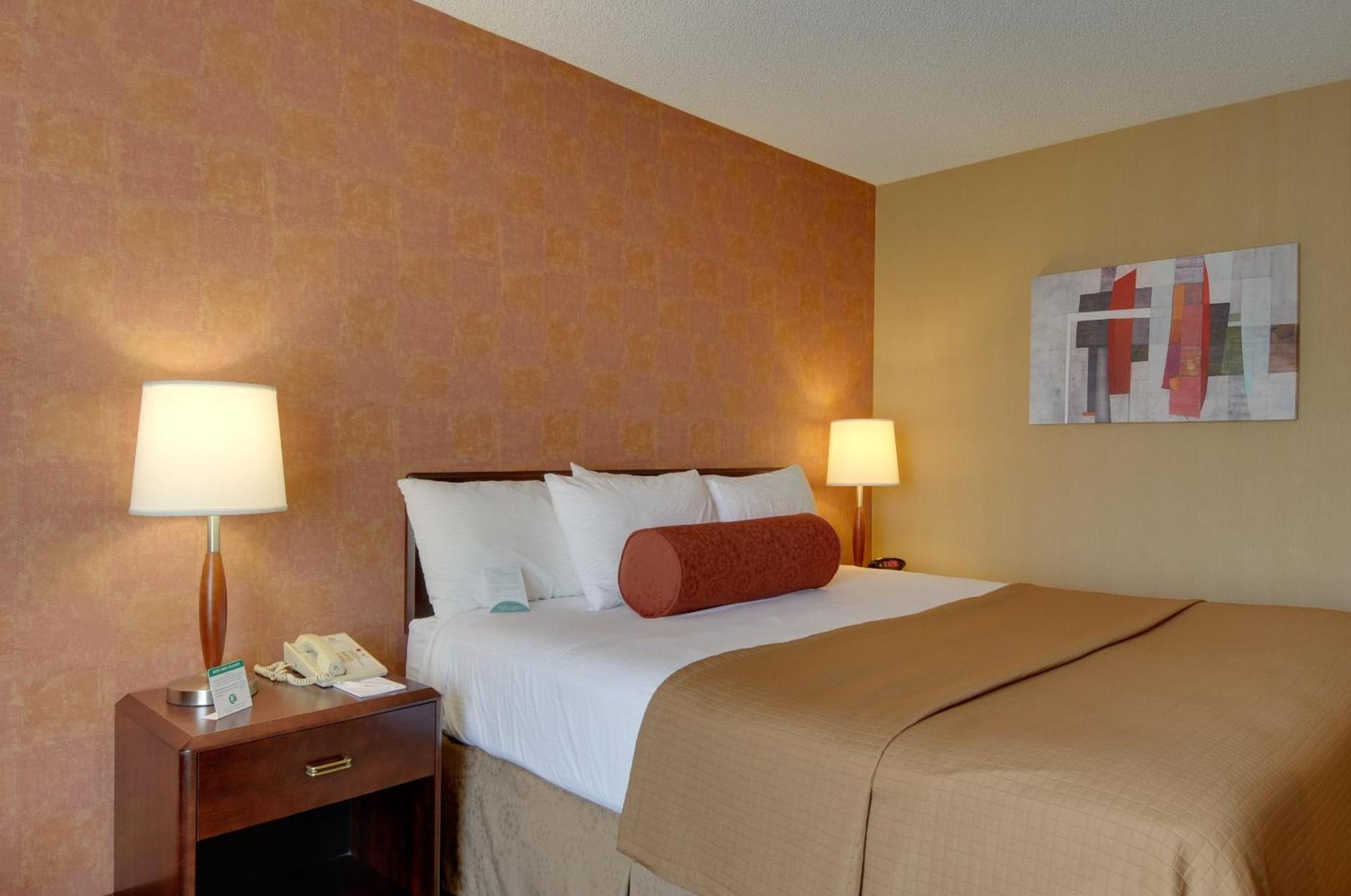 Best Western Plus Rancho Cordova Inn photo 43