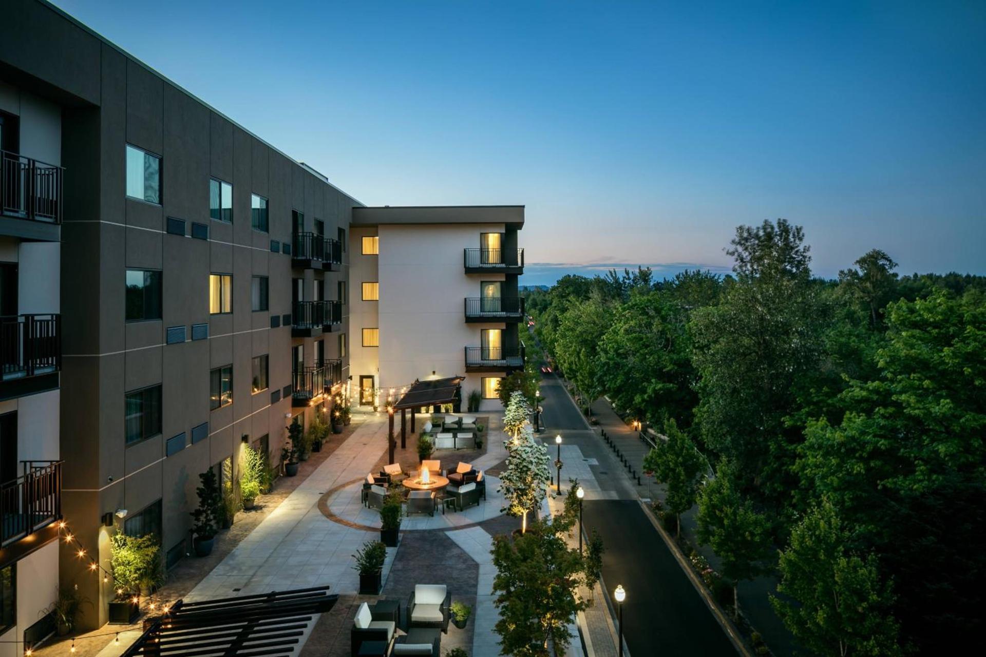Courtyard by Marriott Corvallis photo 10