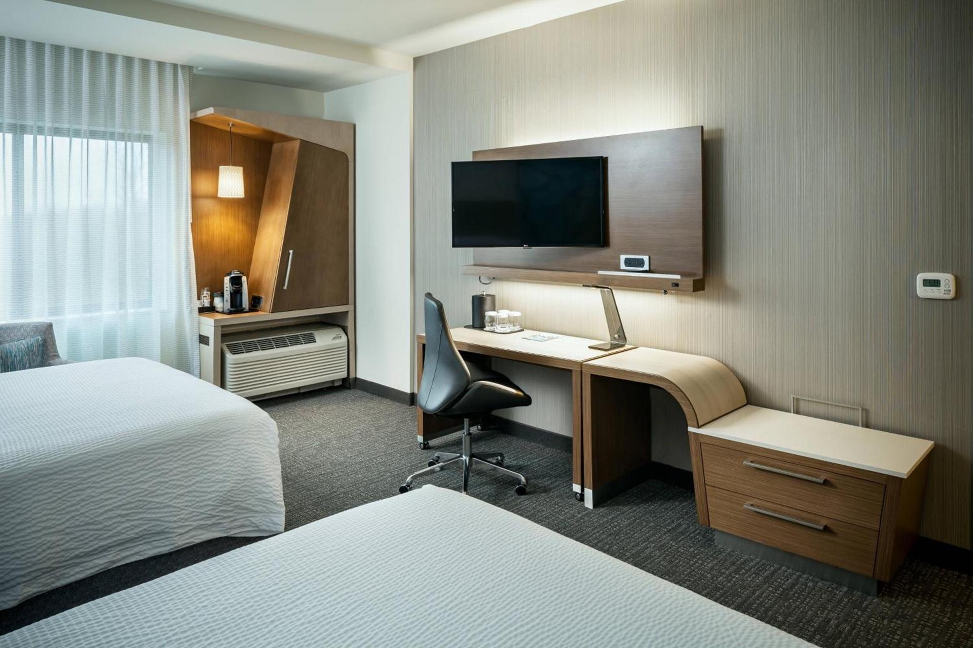 Courtyard by Marriott Corvallis photo 12