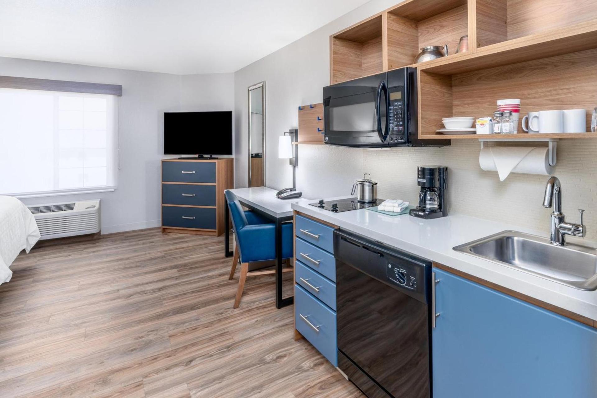 Candlewood Suites Denver Northeast - Brighton by IHG photo 45